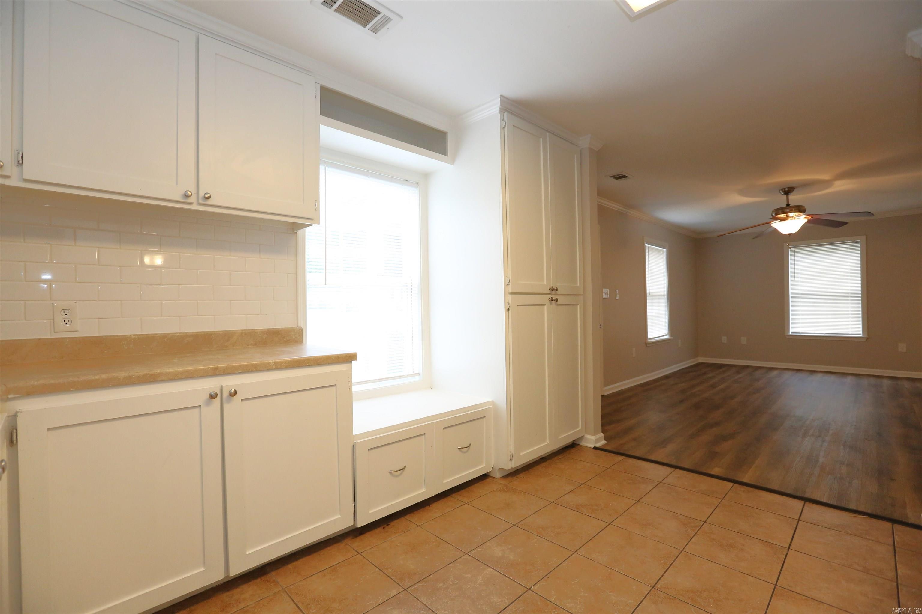 FOREST HILLS - Residential