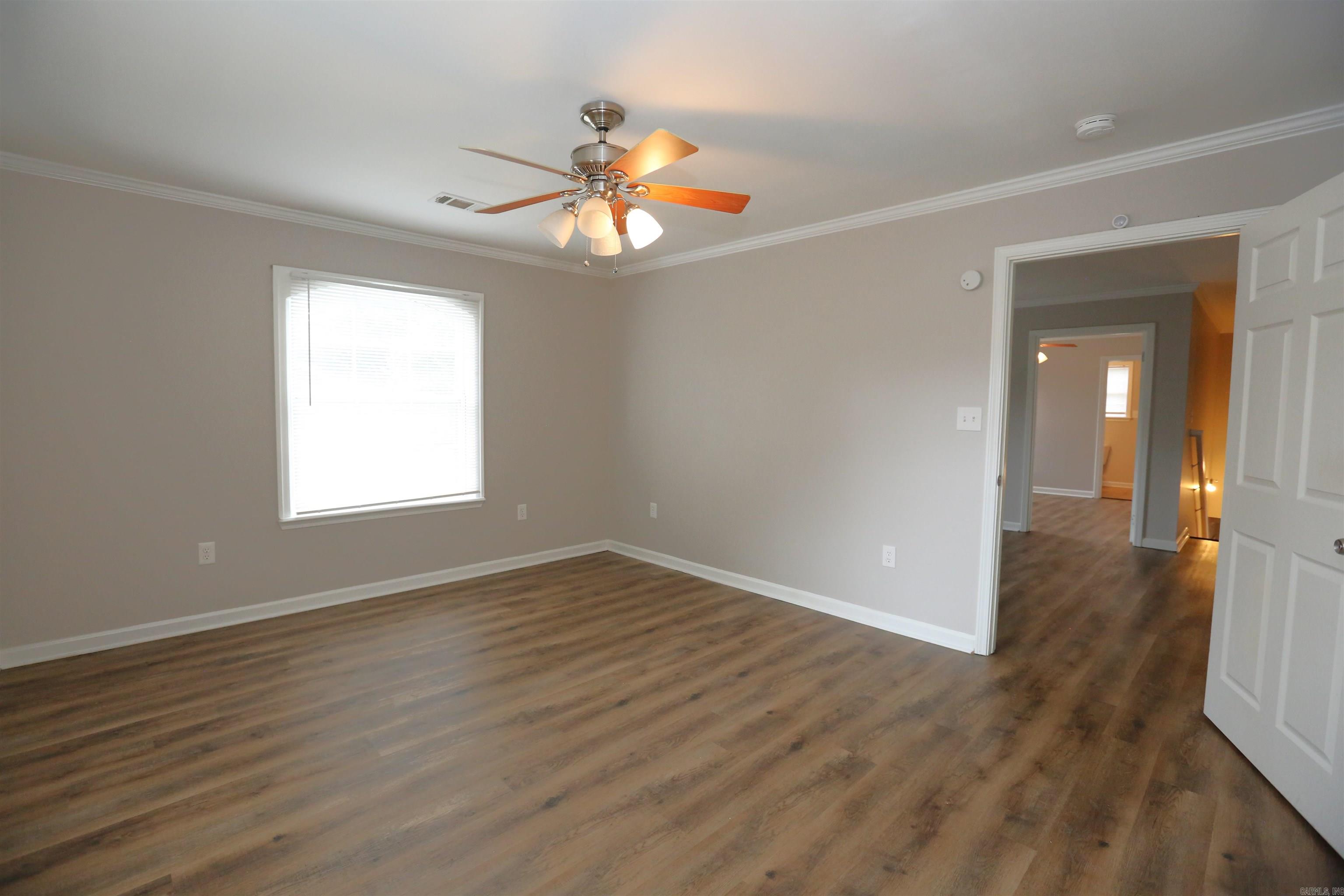 FOREST HILLS - Residential