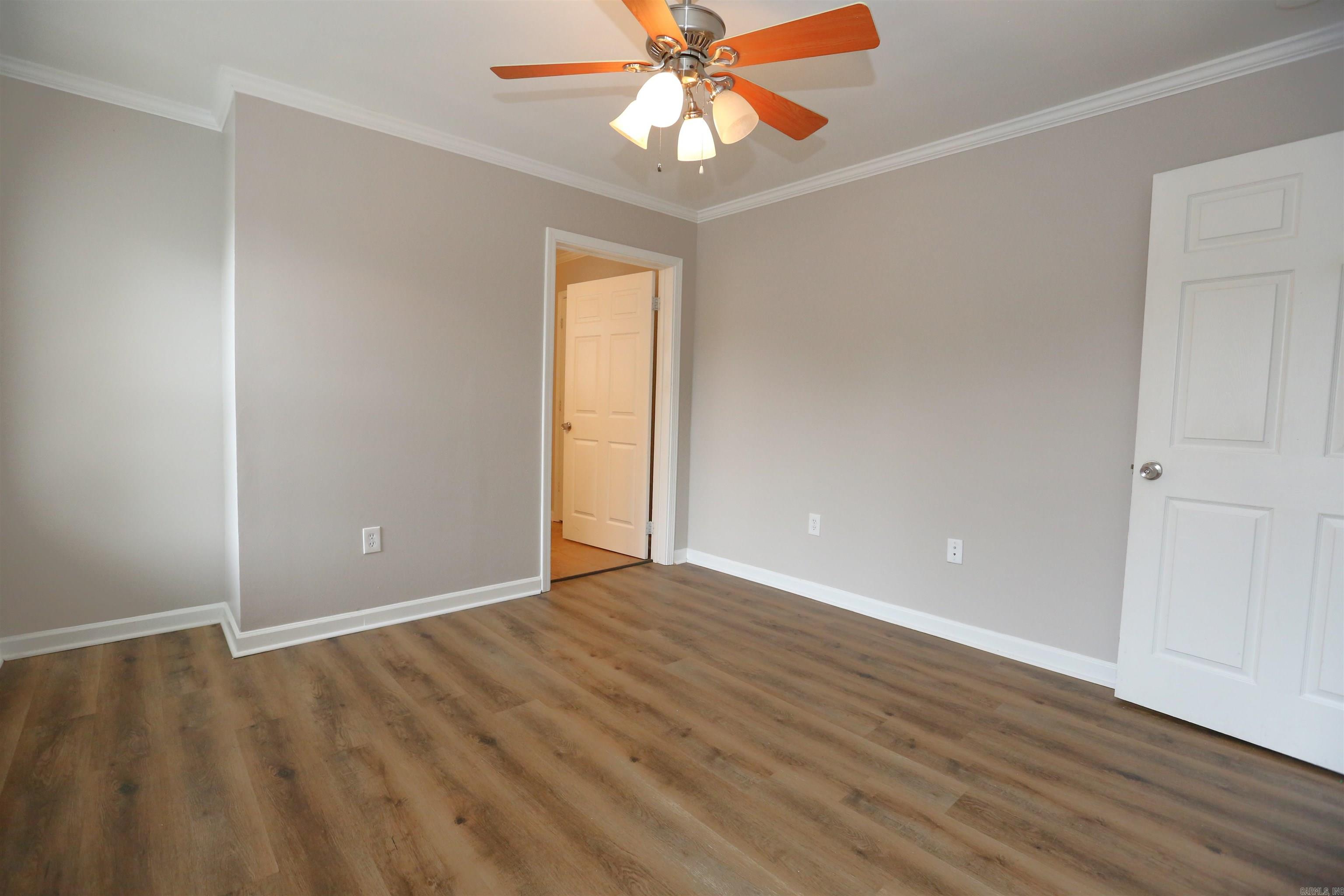 FOREST HILLS - Residential