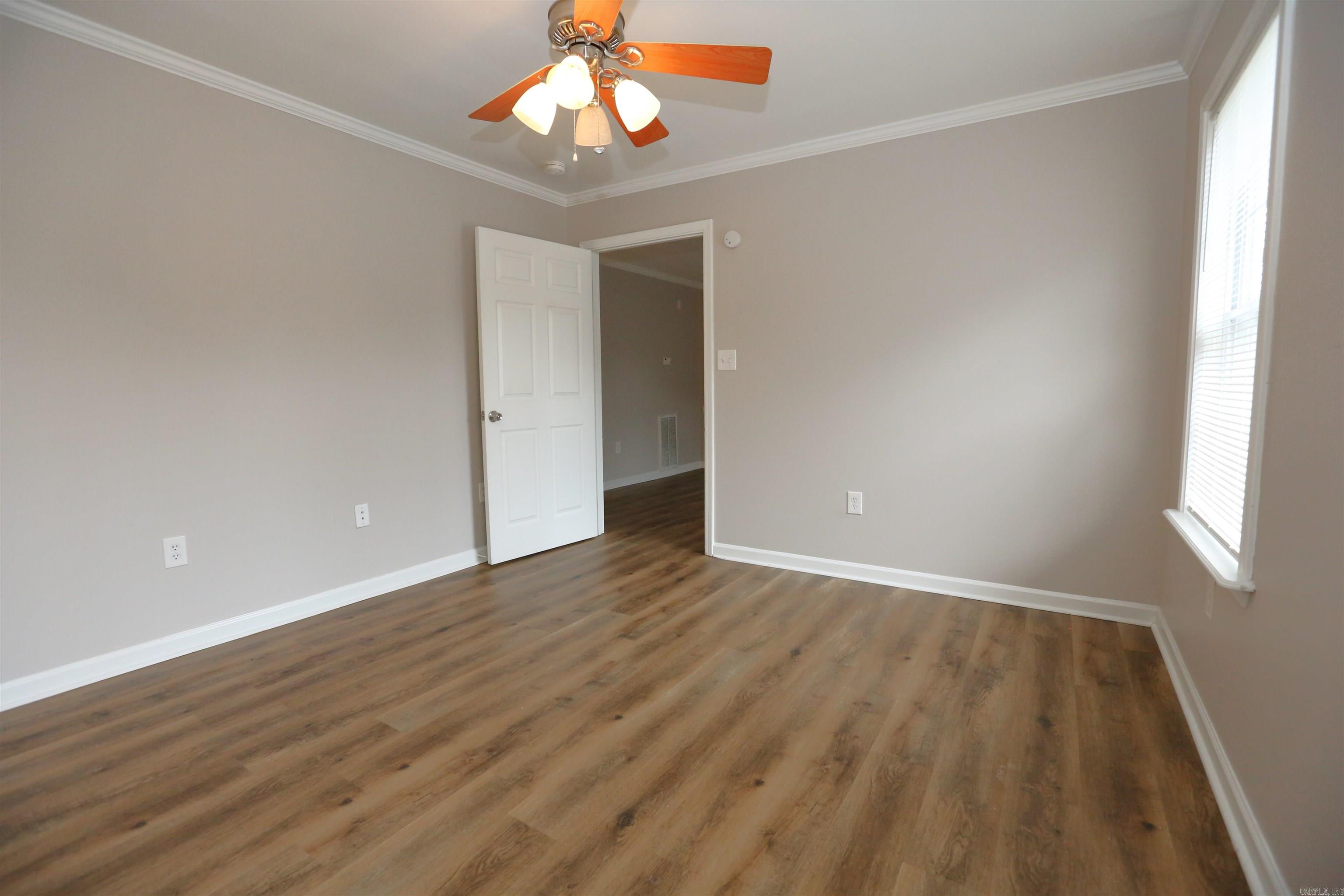 FOREST HILLS - Residential