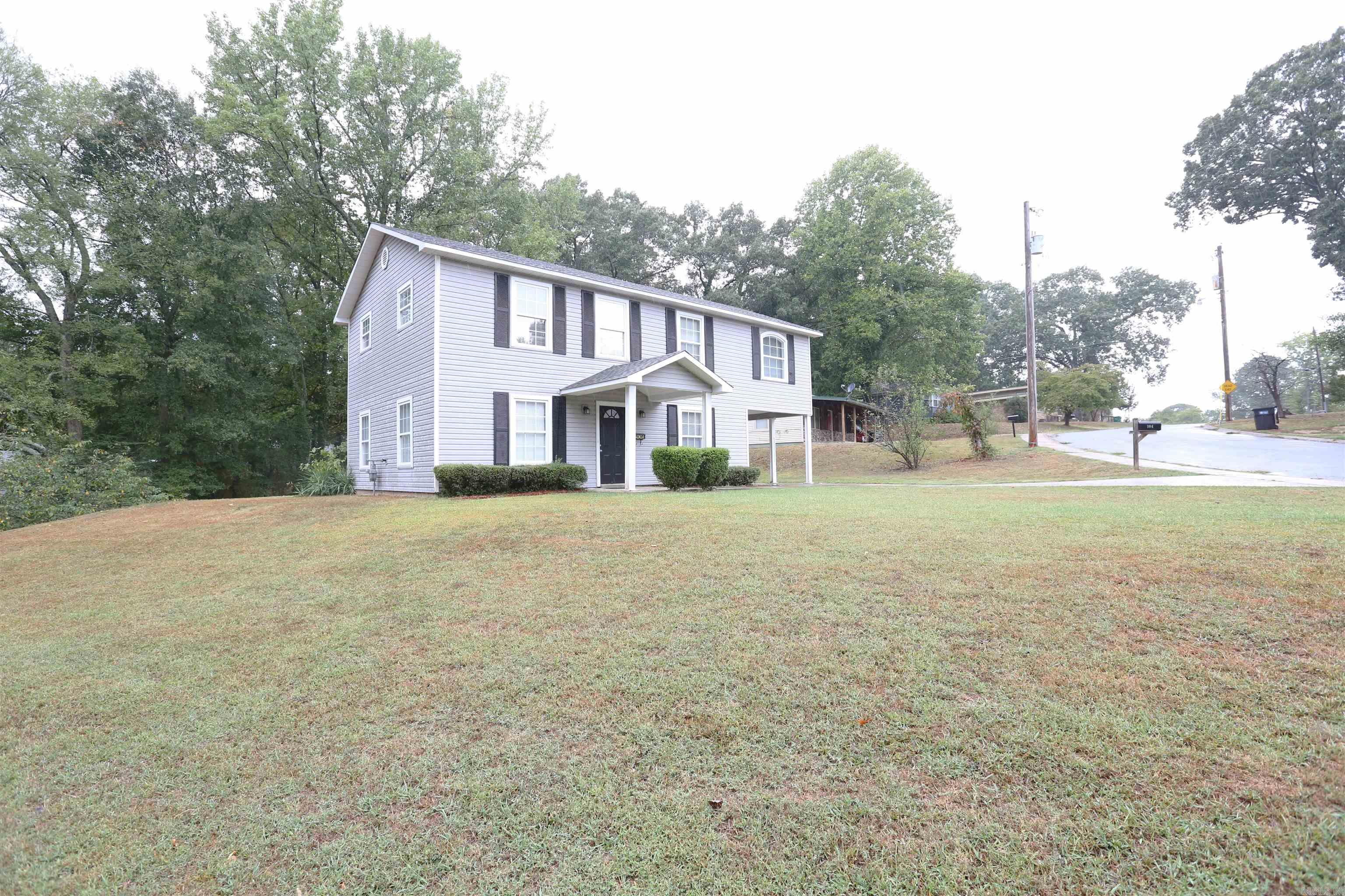 FOREST HILLS - Residential