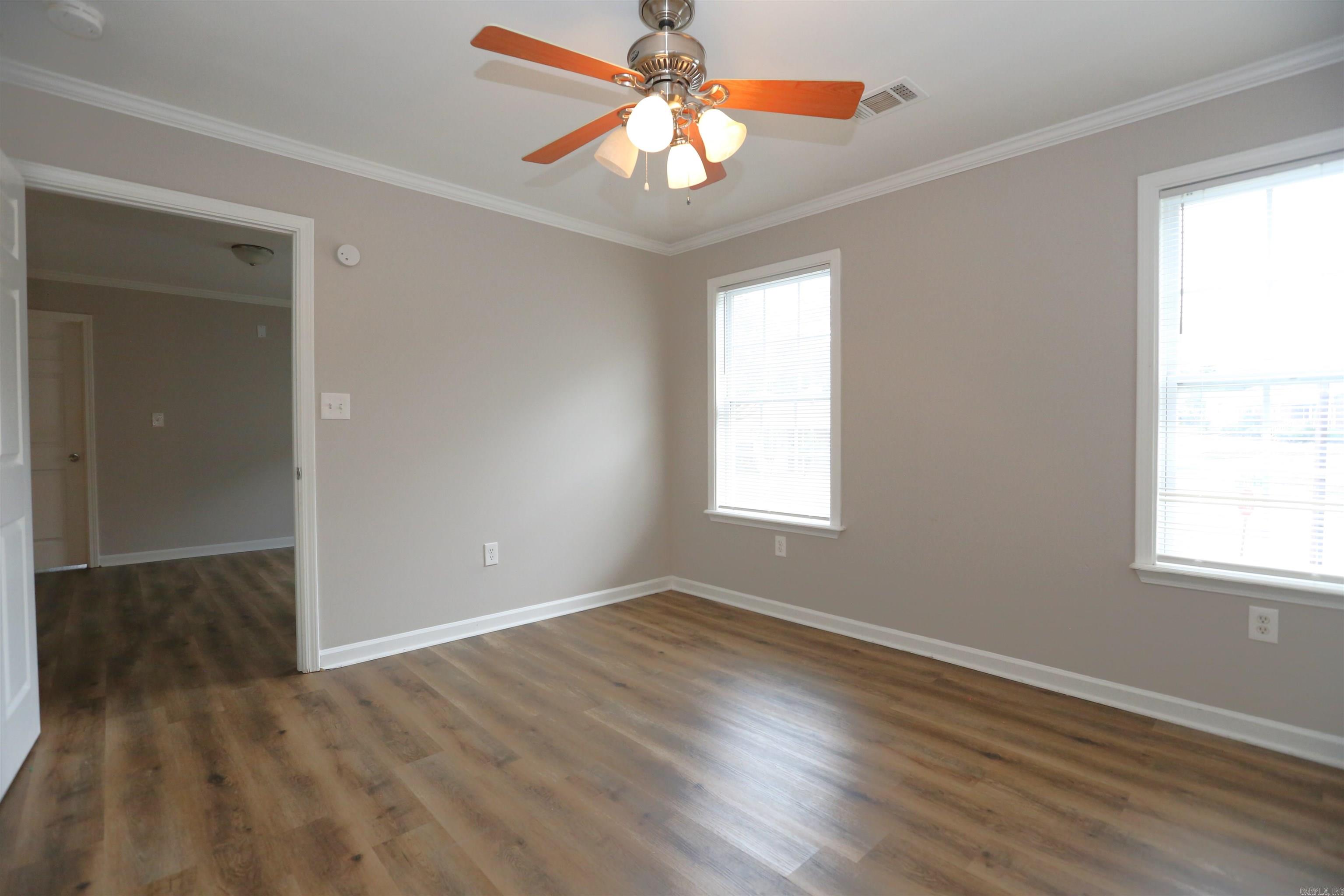 FOREST HILLS - Residential