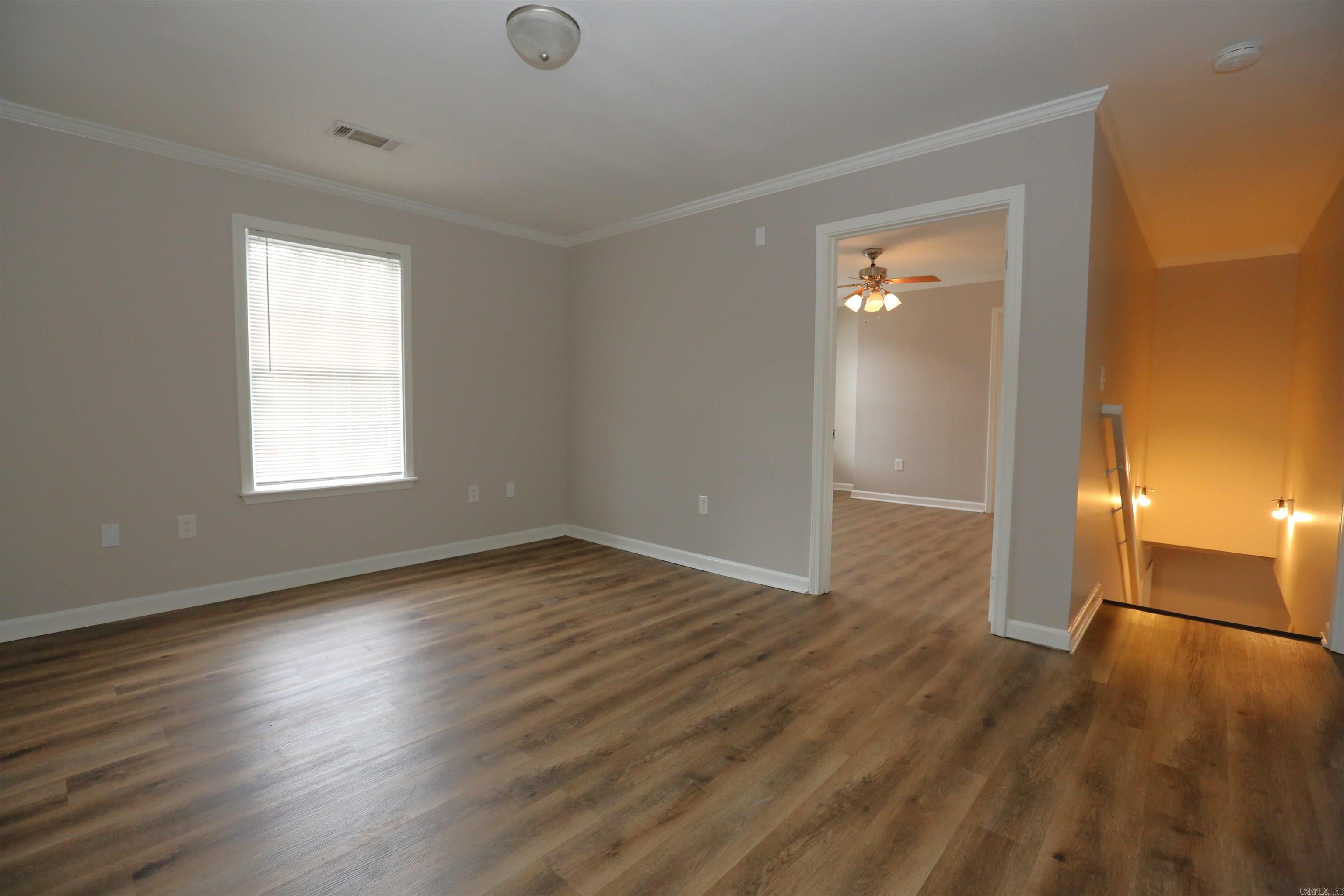 FOREST HILLS - Residential