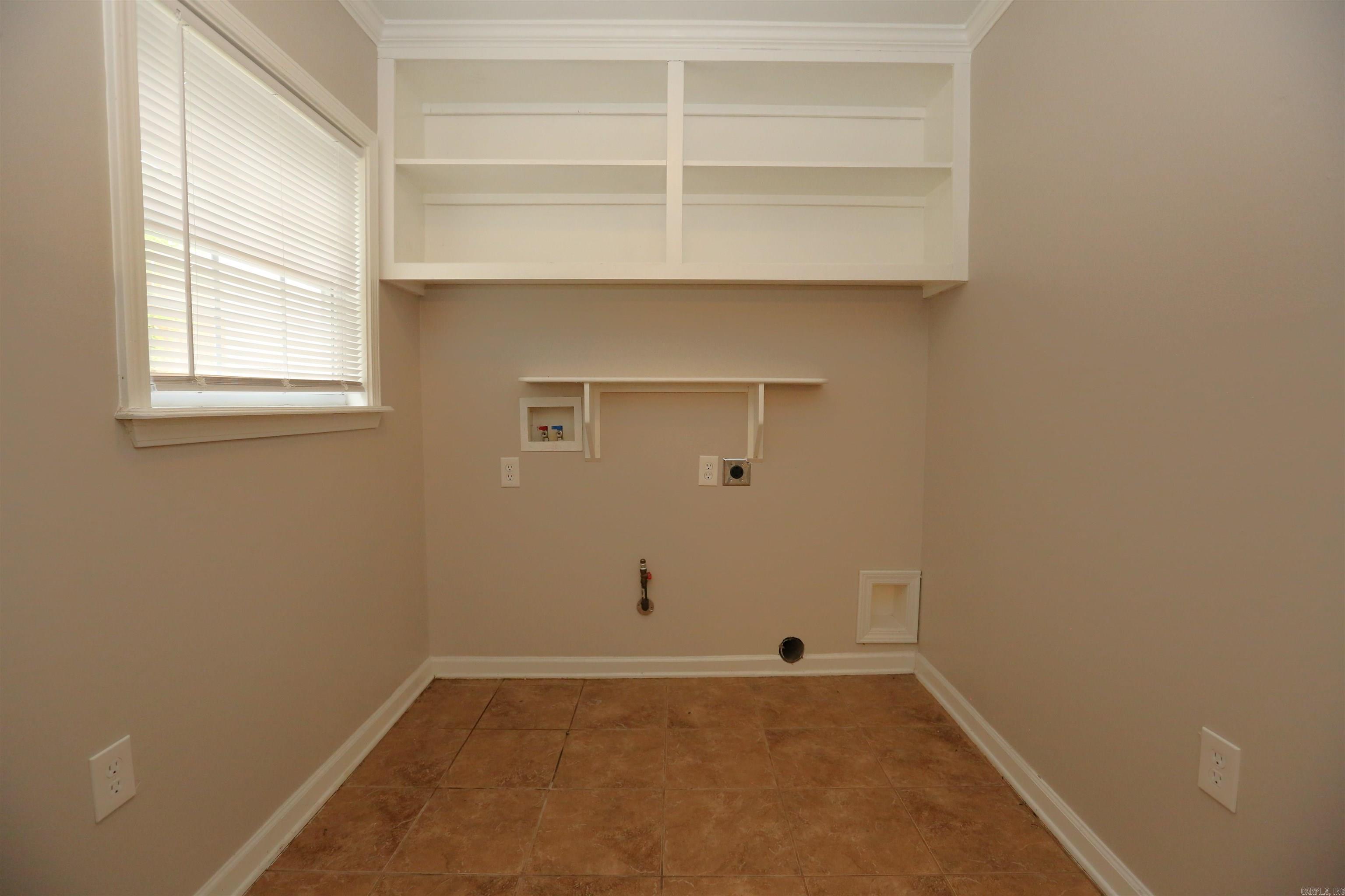 FOREST HILLS - Residential