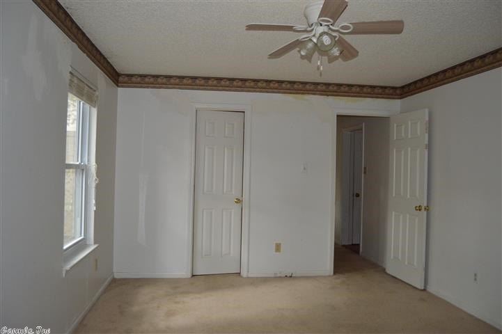 DIAMOND POINTE - Residential