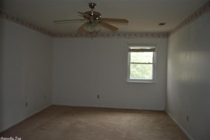 DIAMOND POINTE - Residential