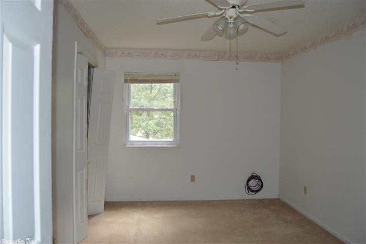 DIAMOND POINTE - Residential