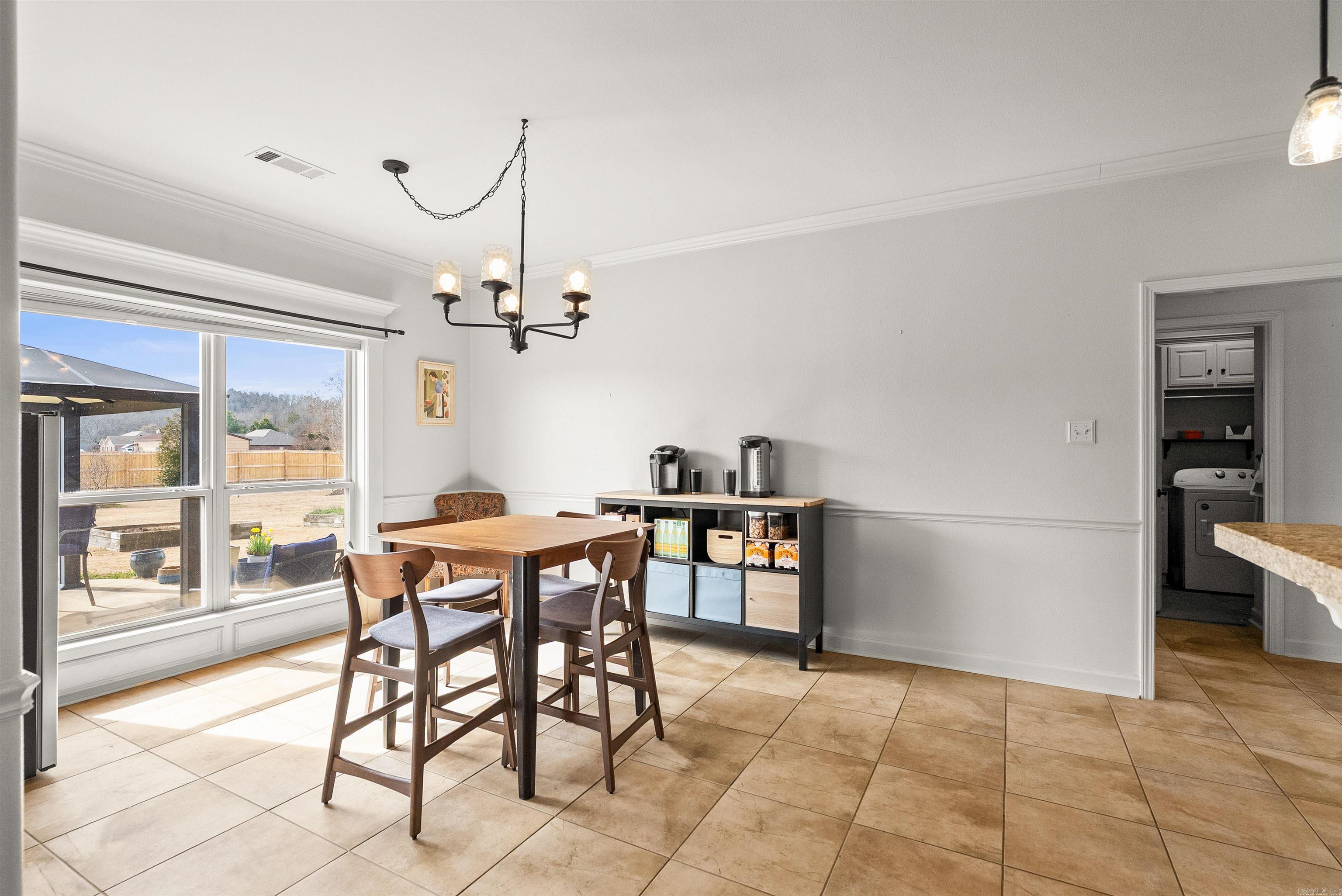 HUNTINGTON ESTATES - Residential