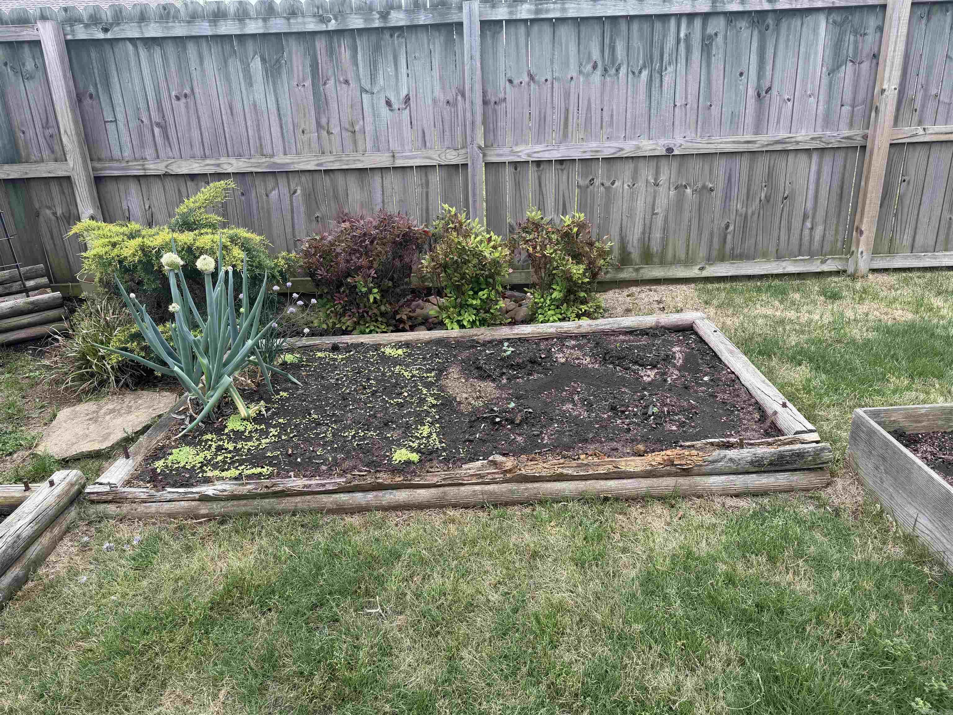 CAROLINE ACRES - Residential