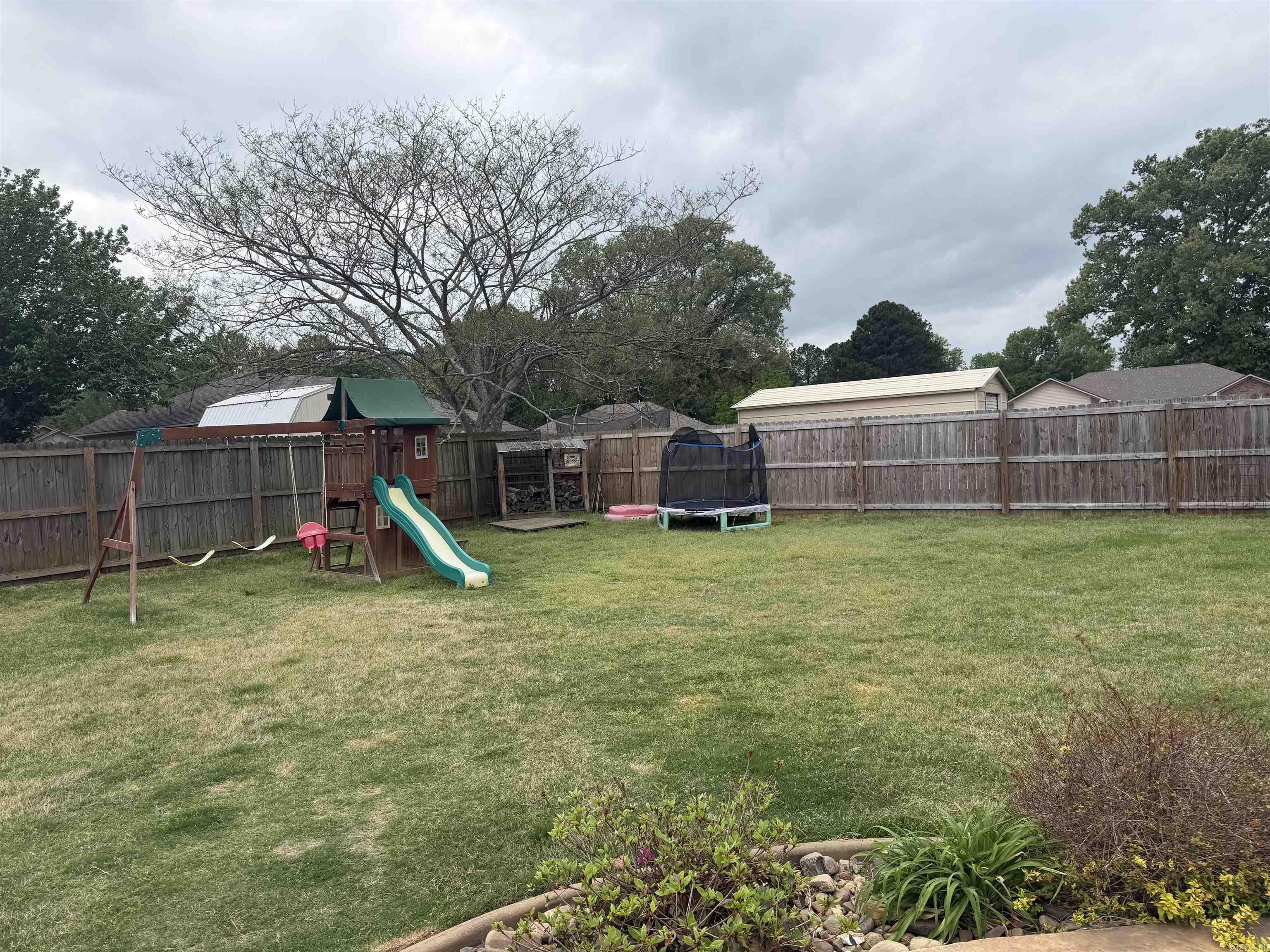 CAROLINE ACRES - Residential