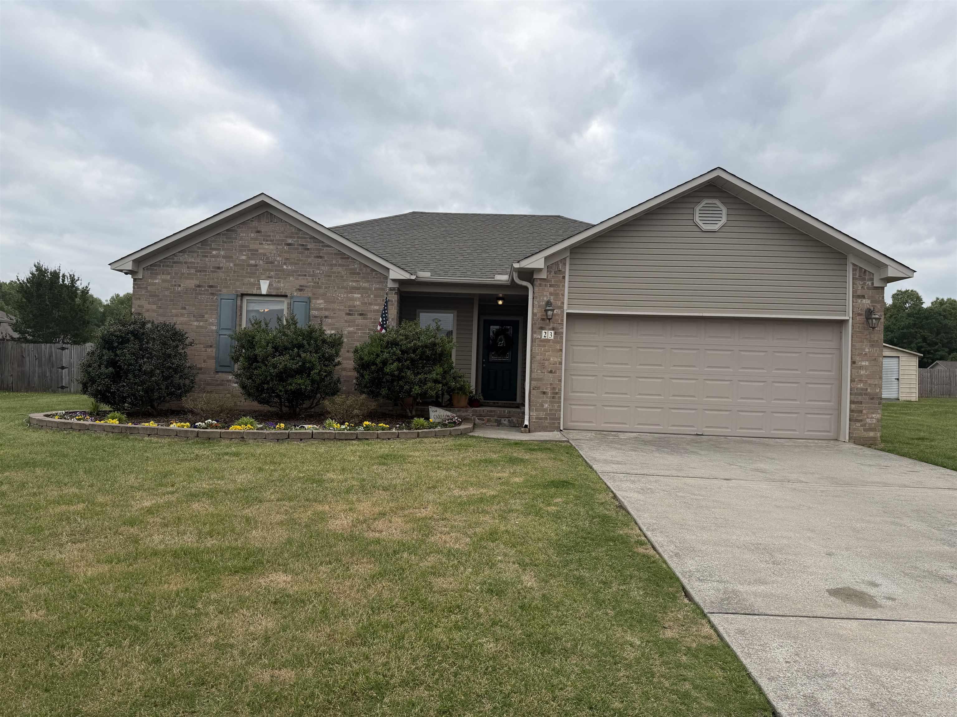 CAROLINE ACRES - Residential