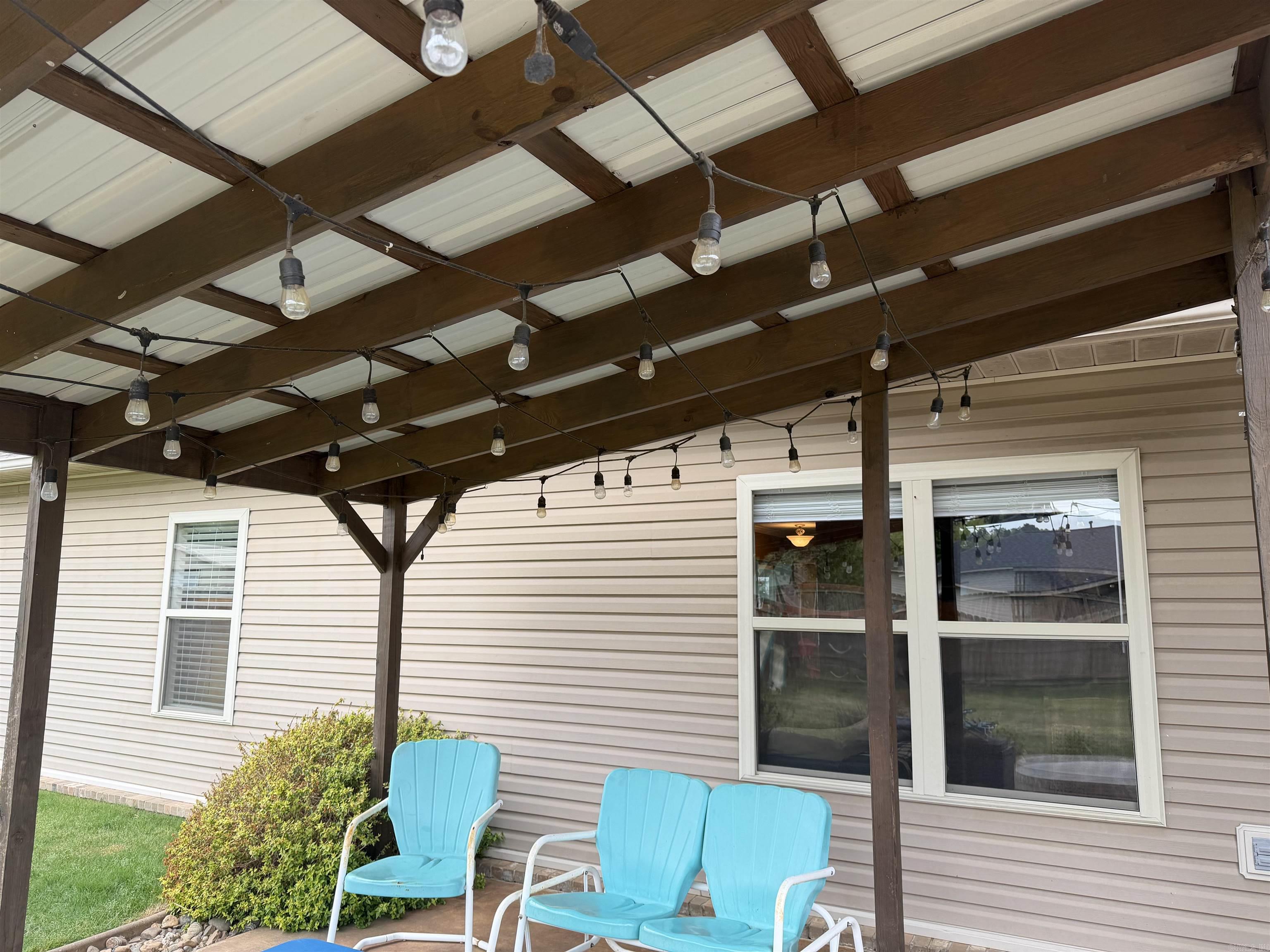 CAROLINE ACRES - Residential