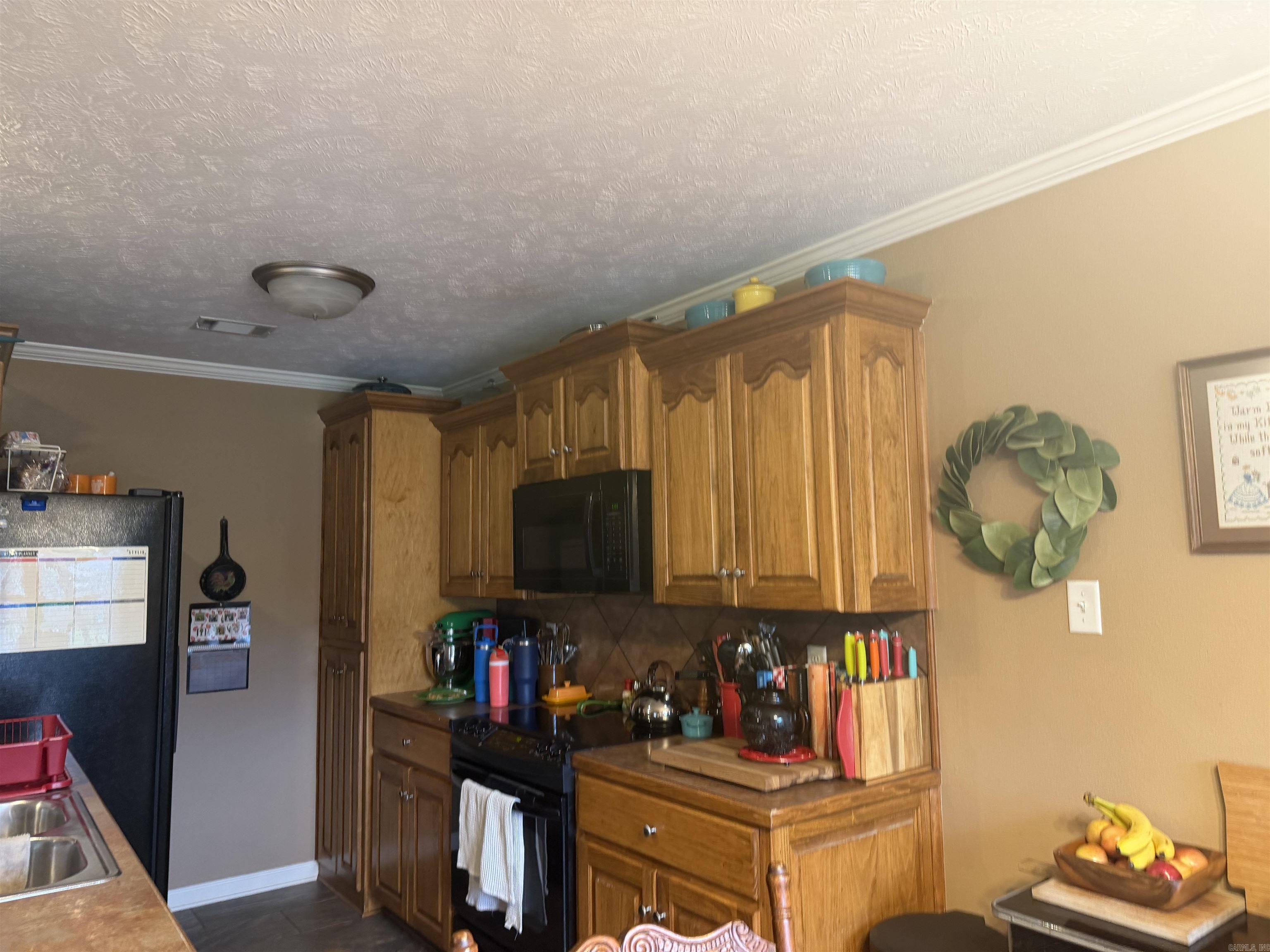 CAROLINE ACRES - Residential