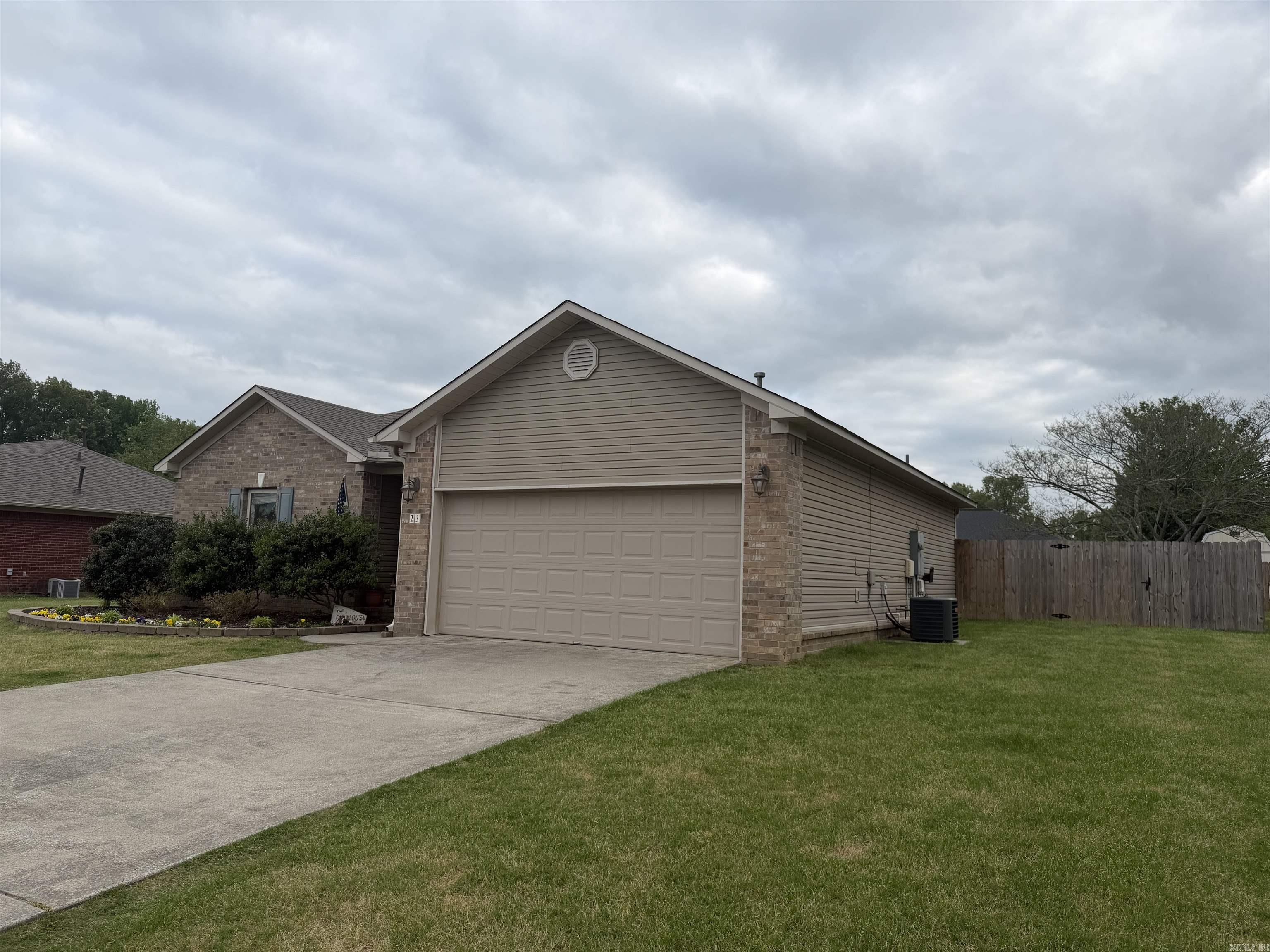 CAROLINE ACRES - Residential