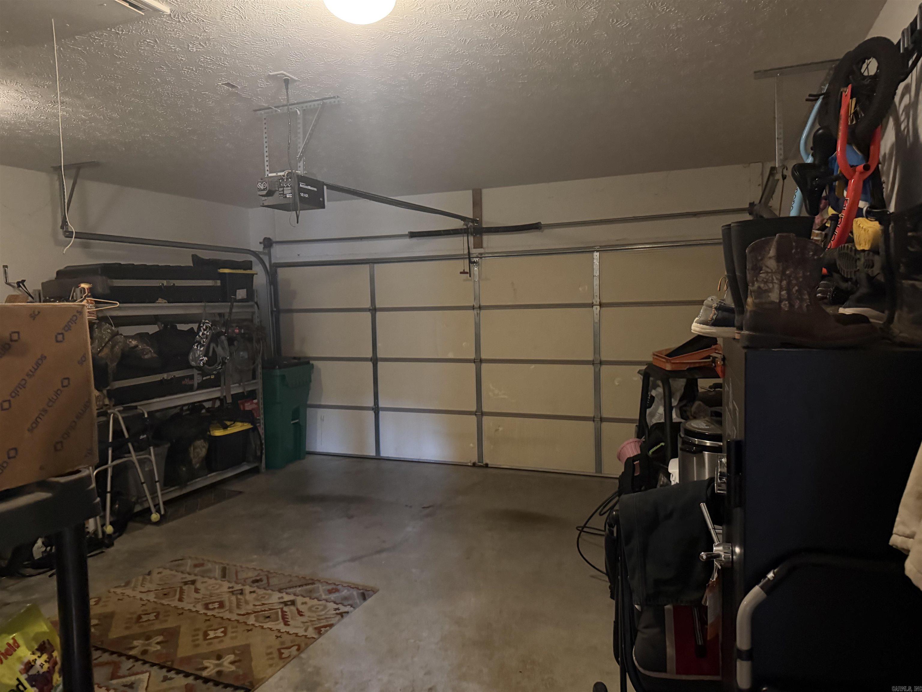 CAROLINE ACRES - Residential