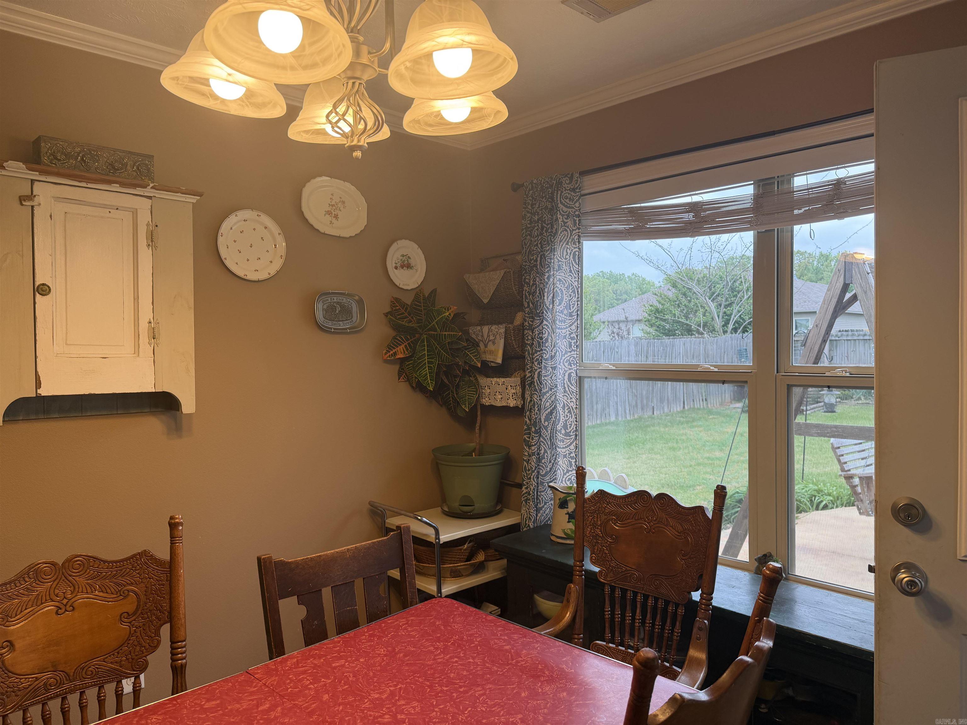 CAROLINE ACRES - Residential