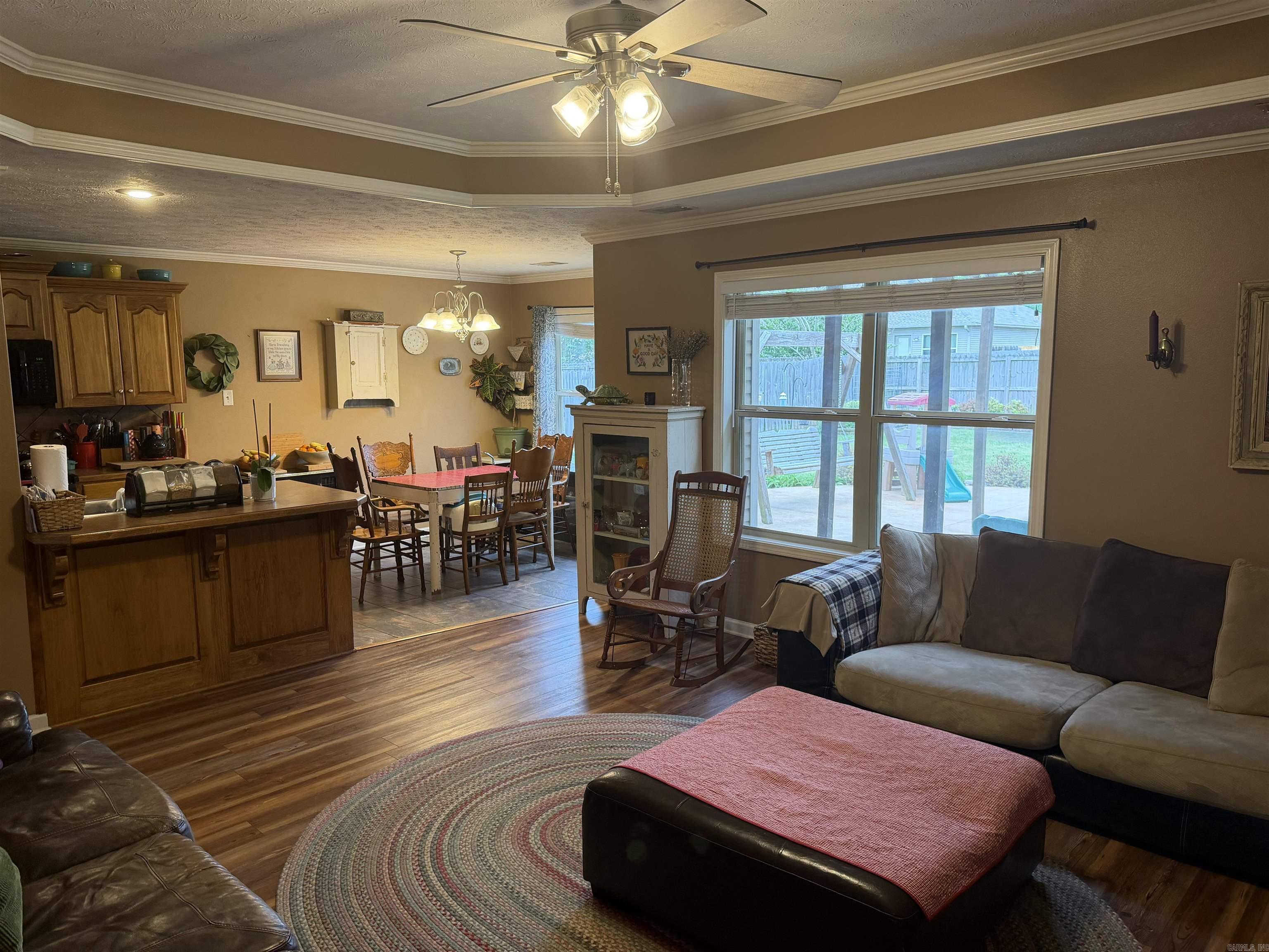 CAROLINE ACRES - Residential