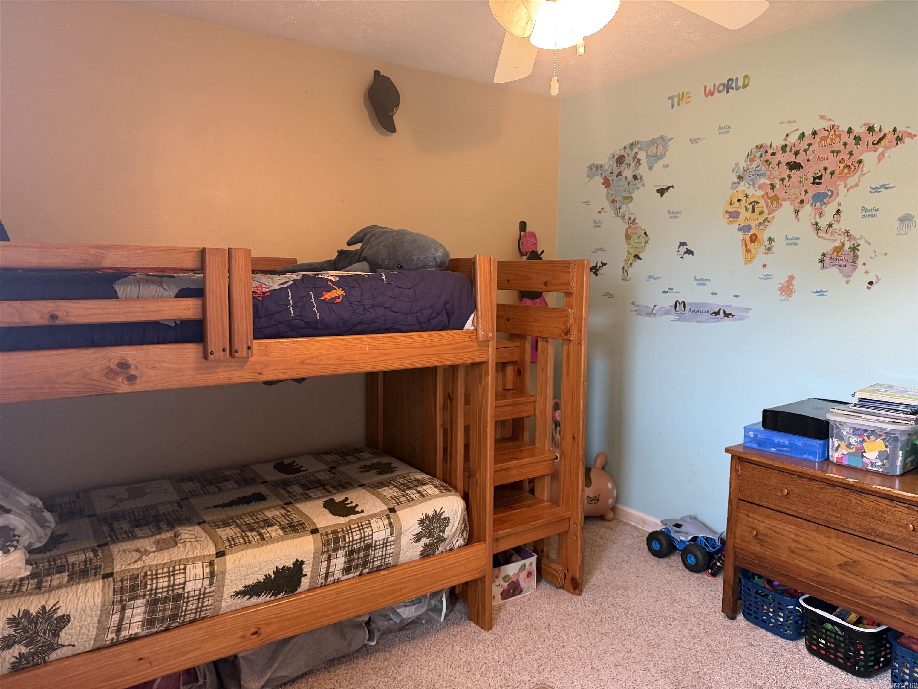 CAROLINE ACRES - Residential