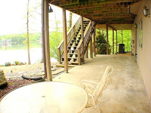 Empinado - Residential