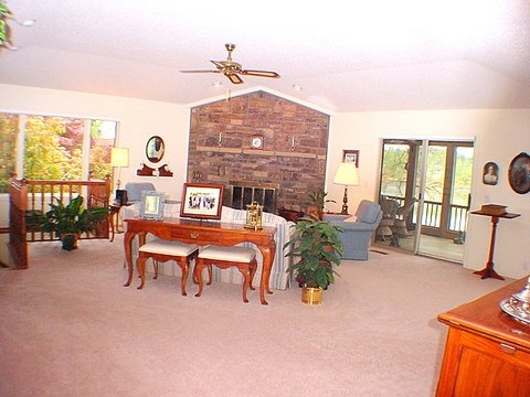 Empinado - Residential