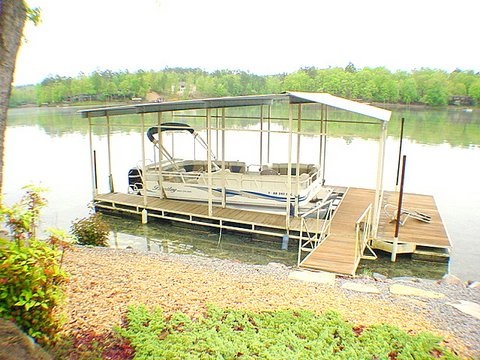 Empinado - Residential