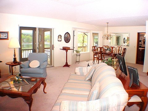 Empinado - Residential