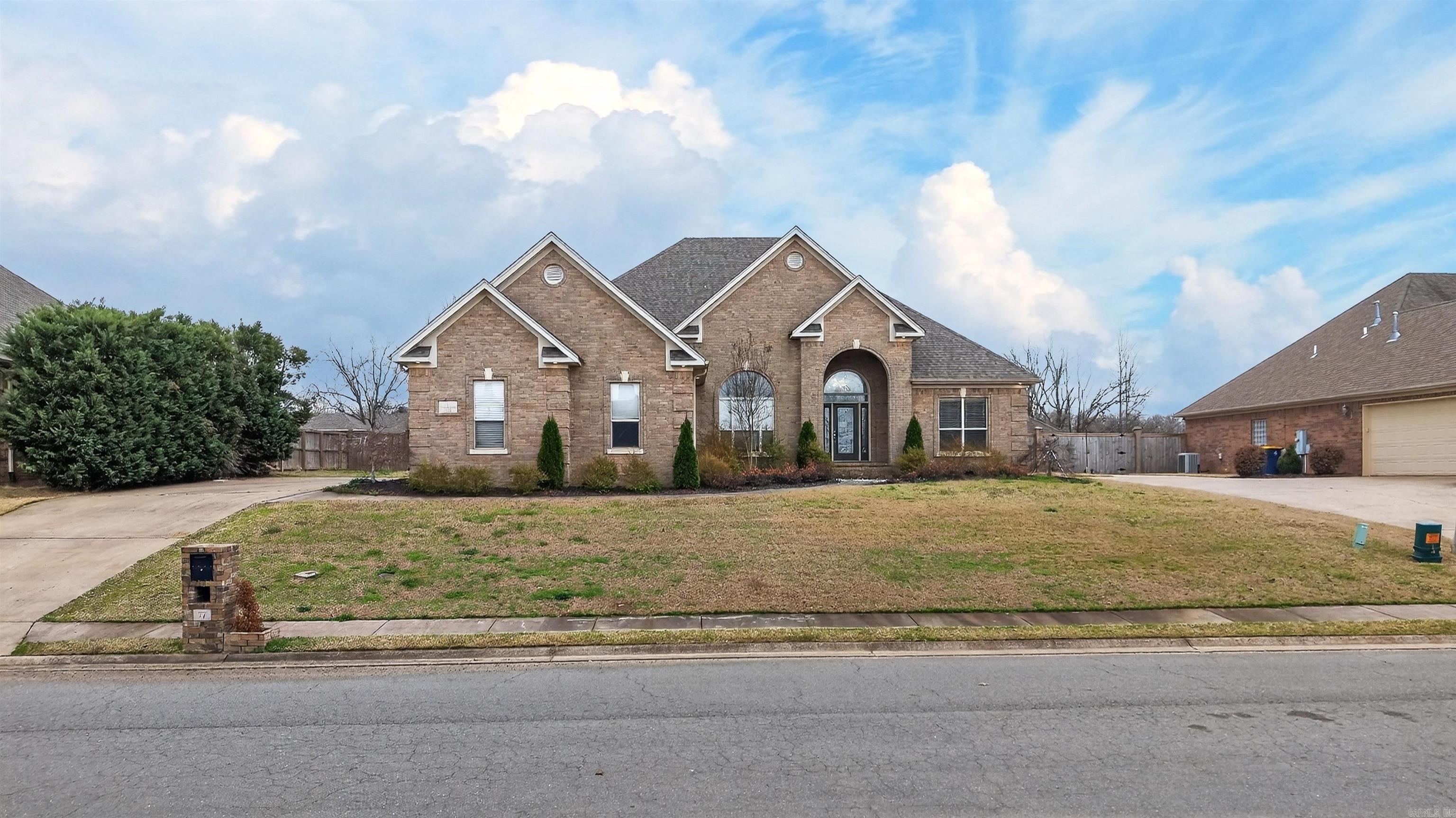 STONE RIDGE AT CYPRESS CREEK - Residential