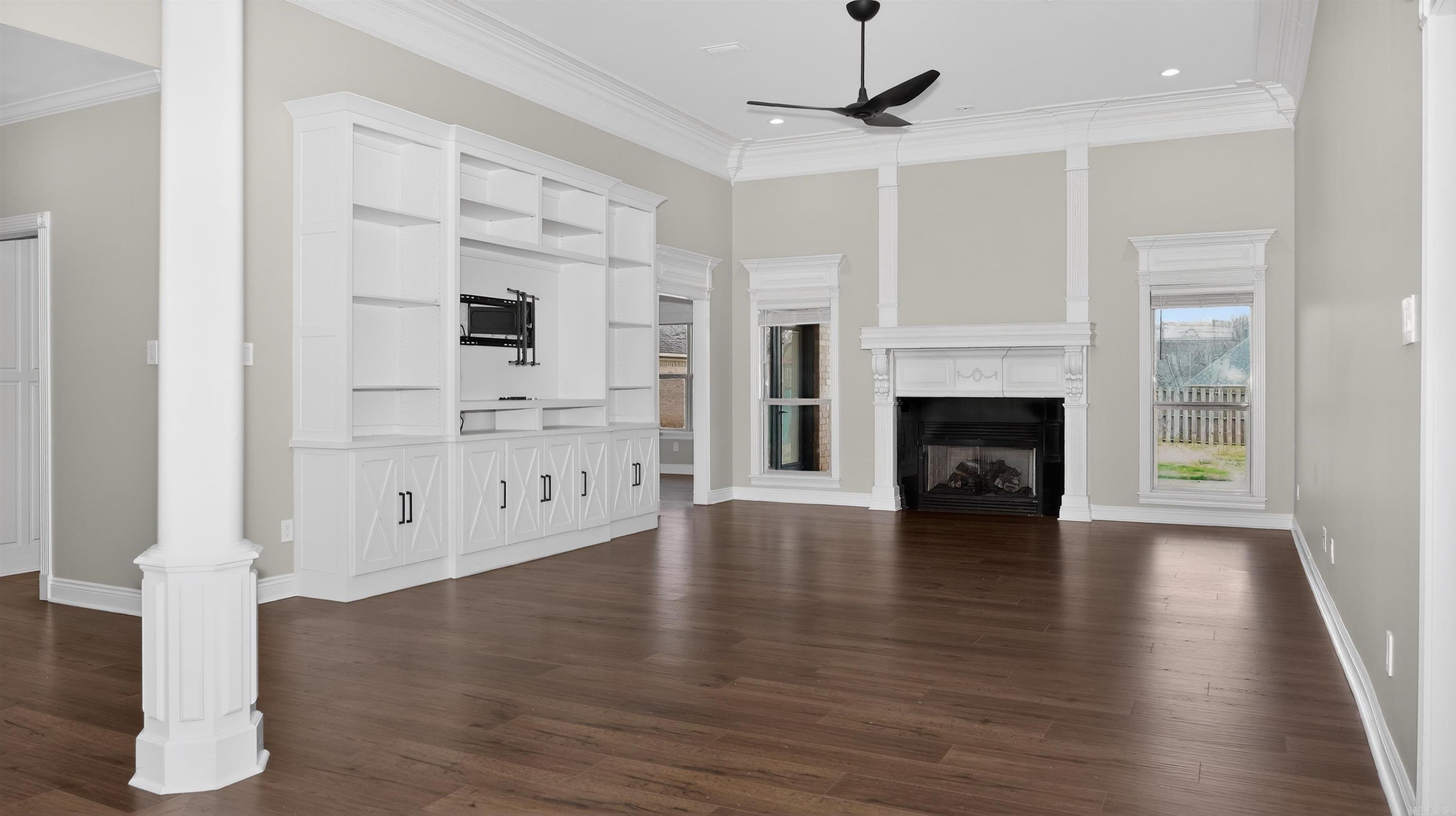 STONE RIDGE AT CYPRESS CREEK - Residential