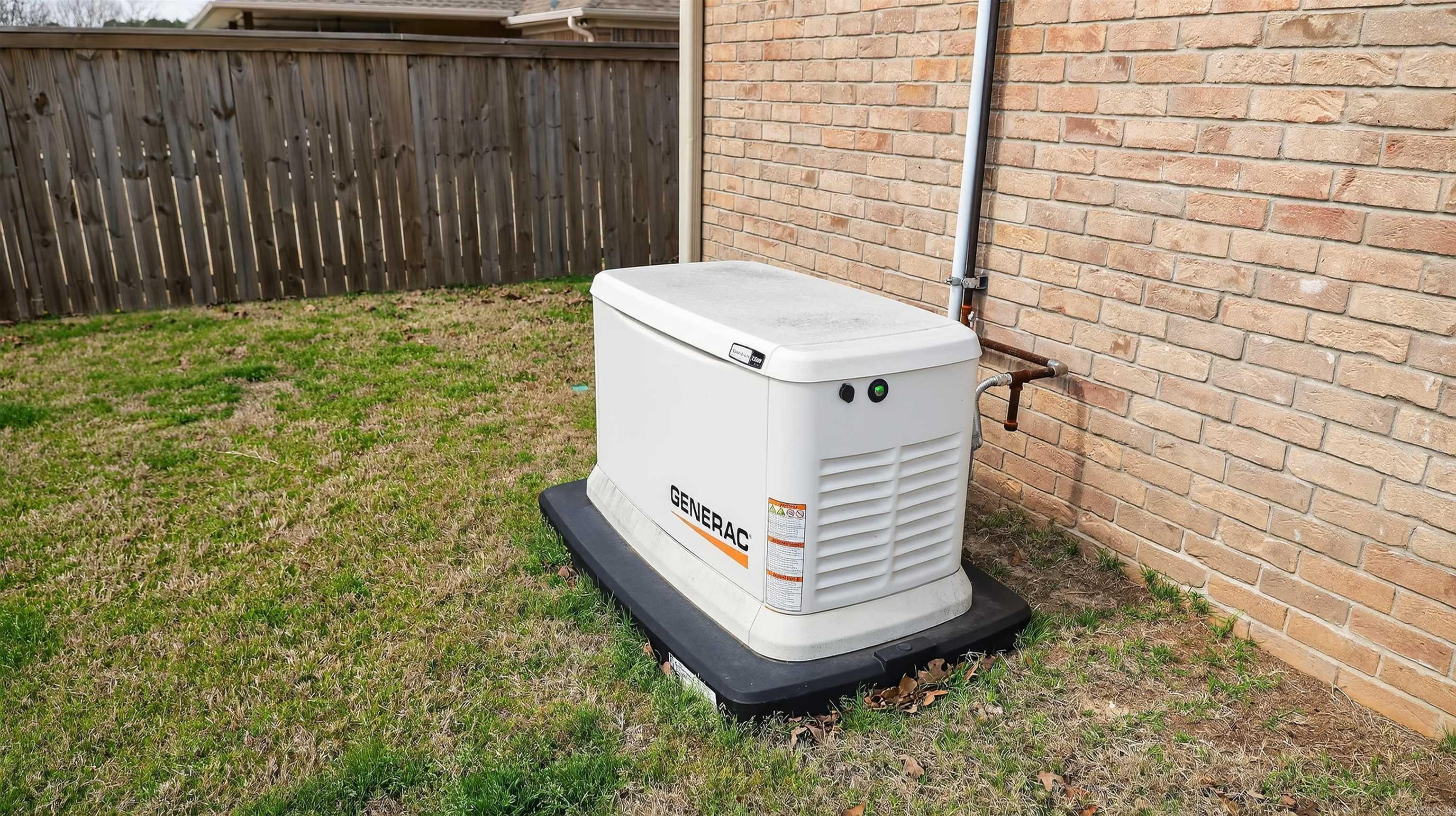 STONE RIDGE AT CYPRESS CREEK - Residential