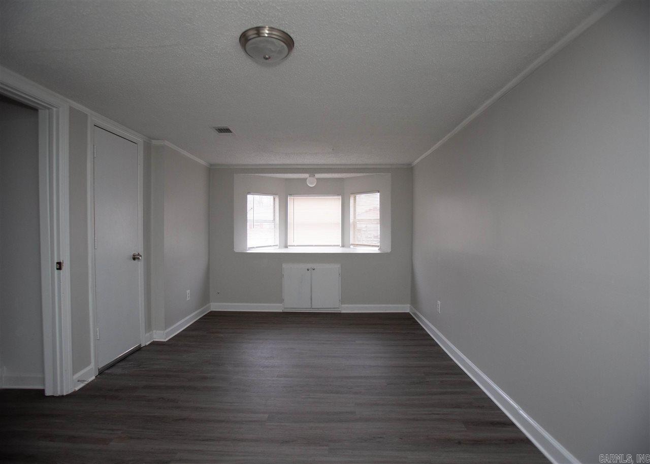 American Manor - Residential Lease