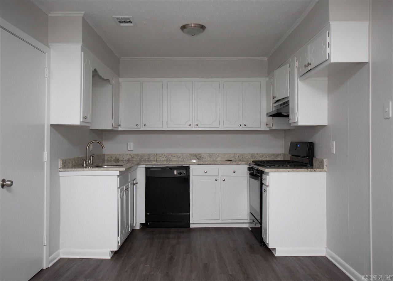 American Manor - Residential Lease