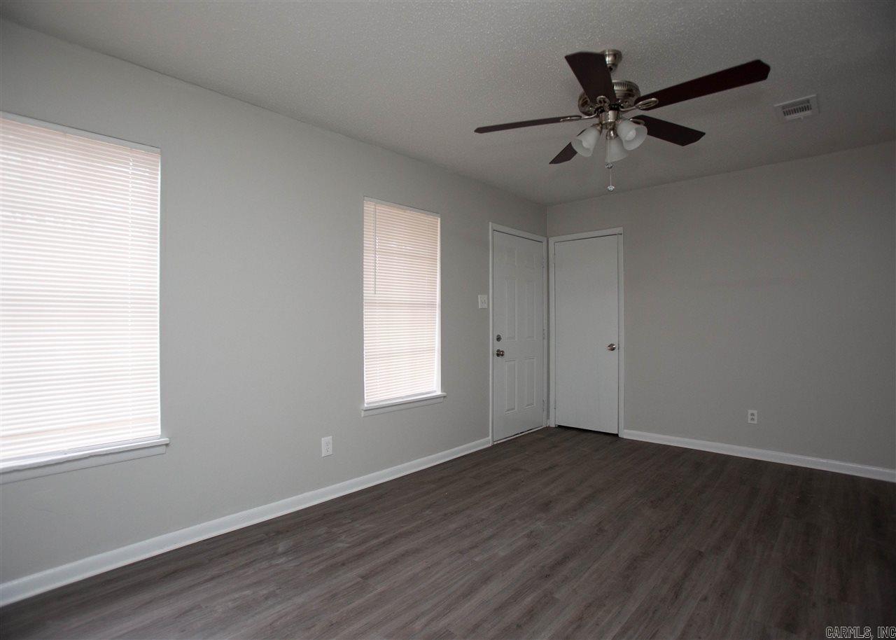 American Manor - Residential Lease