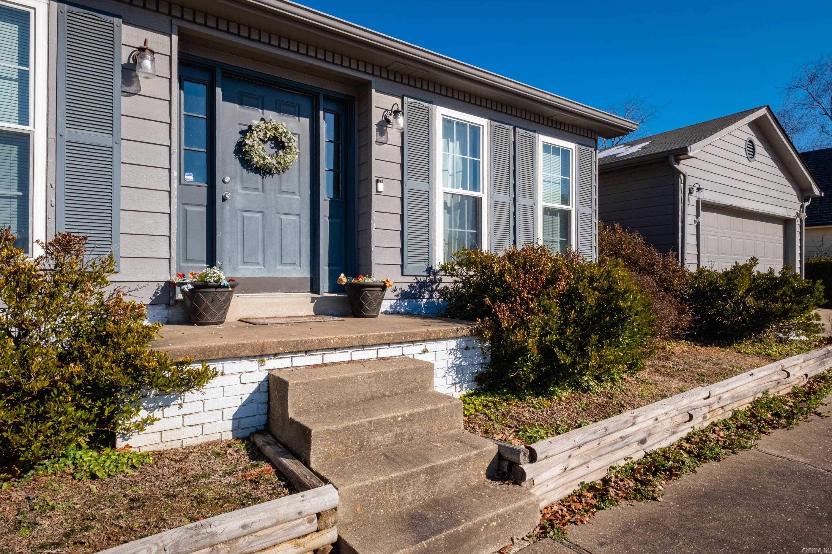 PARKWAY PLACE - Residential