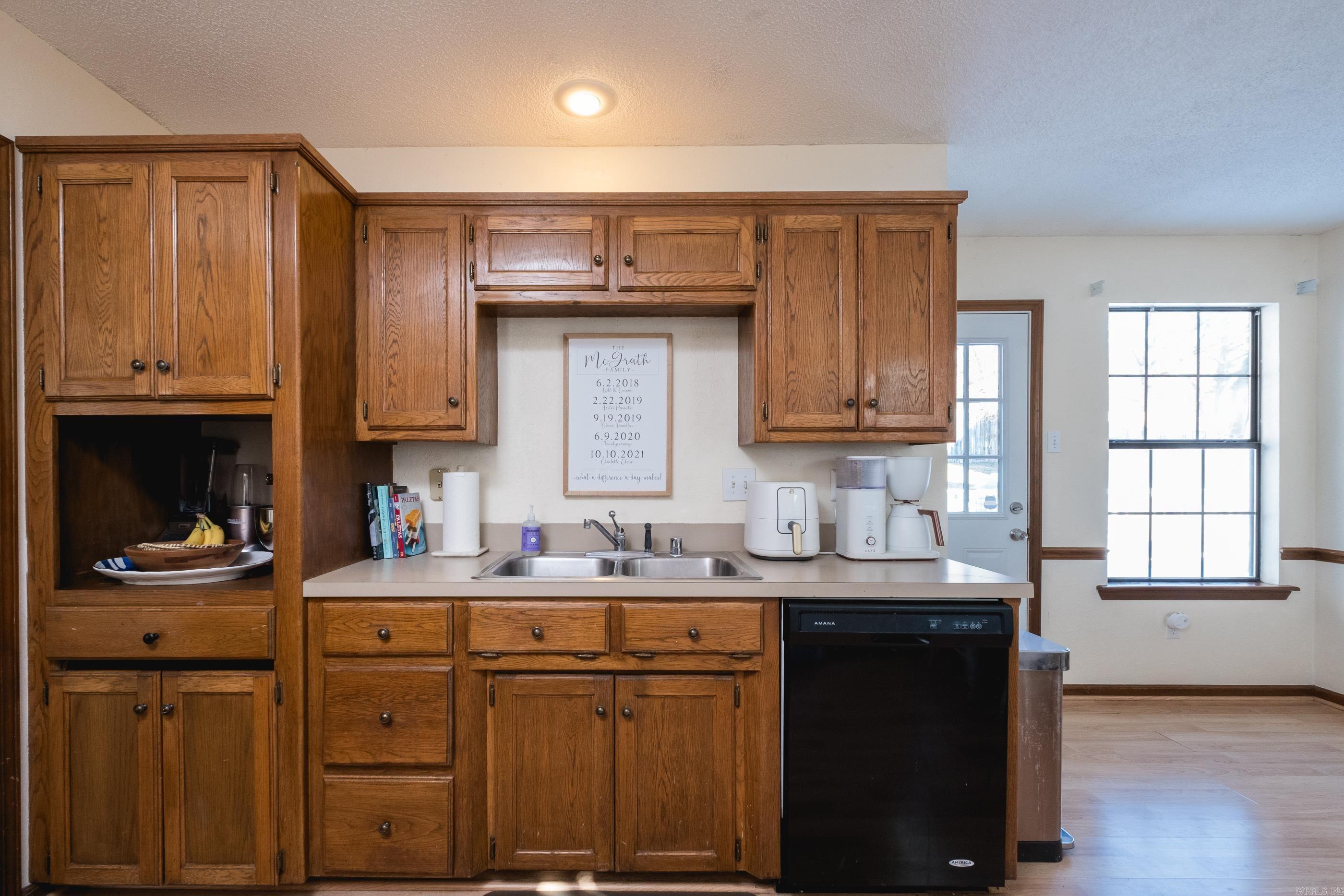 PARKWAY PLACE - Residential