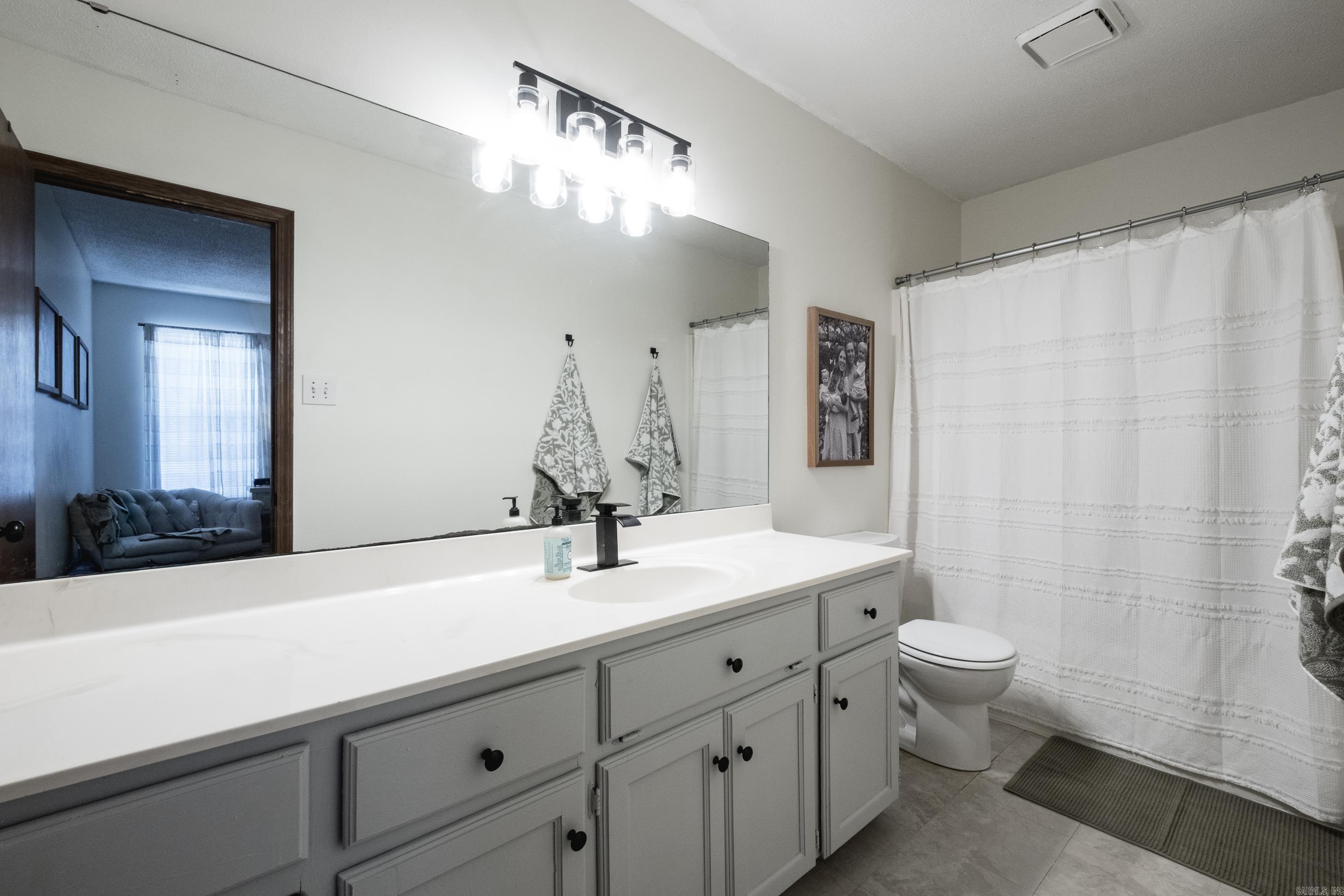 PARKWAY PLACE - Residential