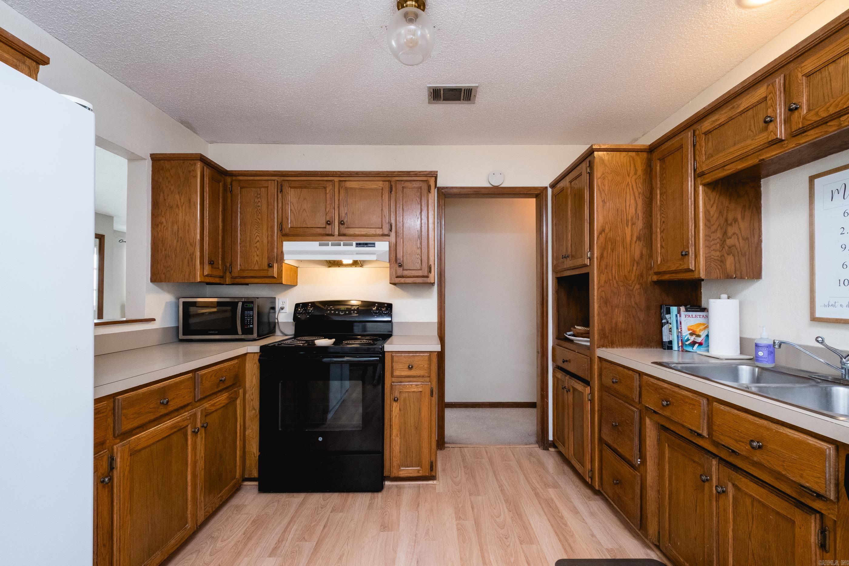 PARKWAY PLACE - Residential