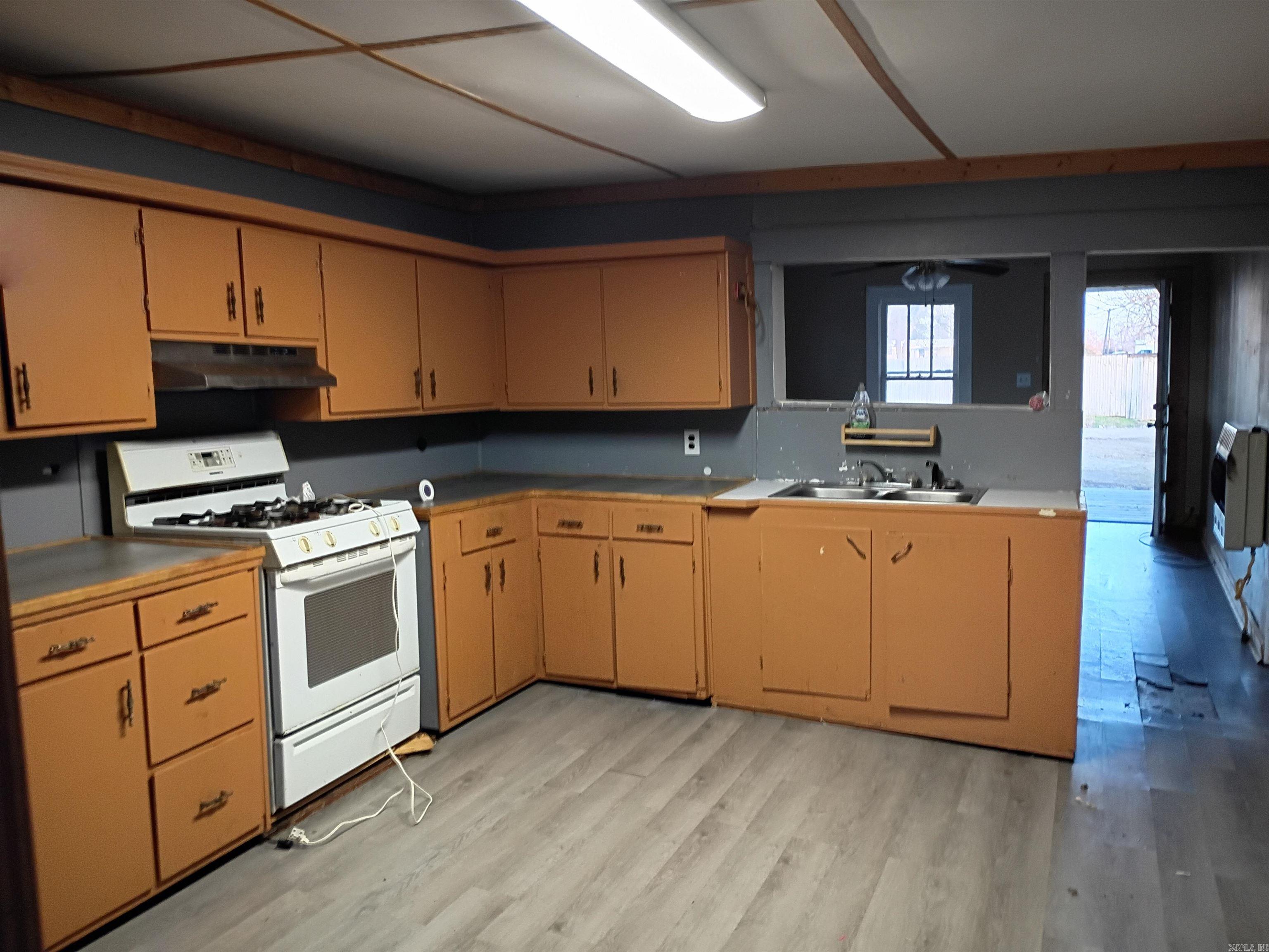 Laffers Survey - Residential