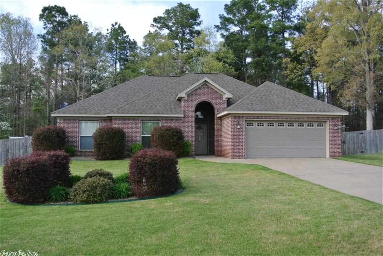 Super cute, very clean home! Big living area with dbl. sided gas log fireplace, dividing living area and hearth room/breakfast area that opens to kitchen. Lots of cabinet space, laundry room has sink, MA Suite has nice sized walk-in closet, jetted tub, marble dbl. vanities and a separate shower. Upstairs the 4th BR could be a used as a bonus room. 12 X 15 shop out back with concrete floors and electricity. Covered back patio, extra landscaping, large privacy fenced back yard. Backs up to greenbelt!