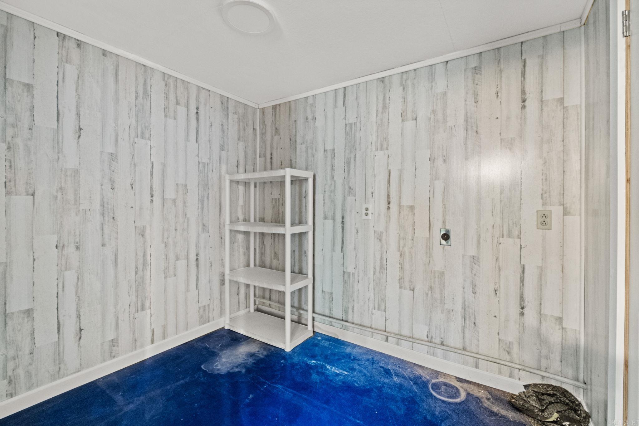 Metes & Bounds - Commercial Sale