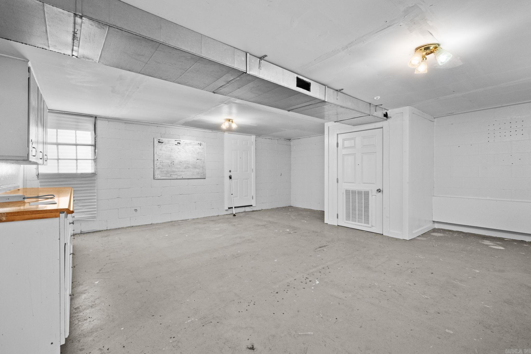 Metes & Bounds - Commercial Sale