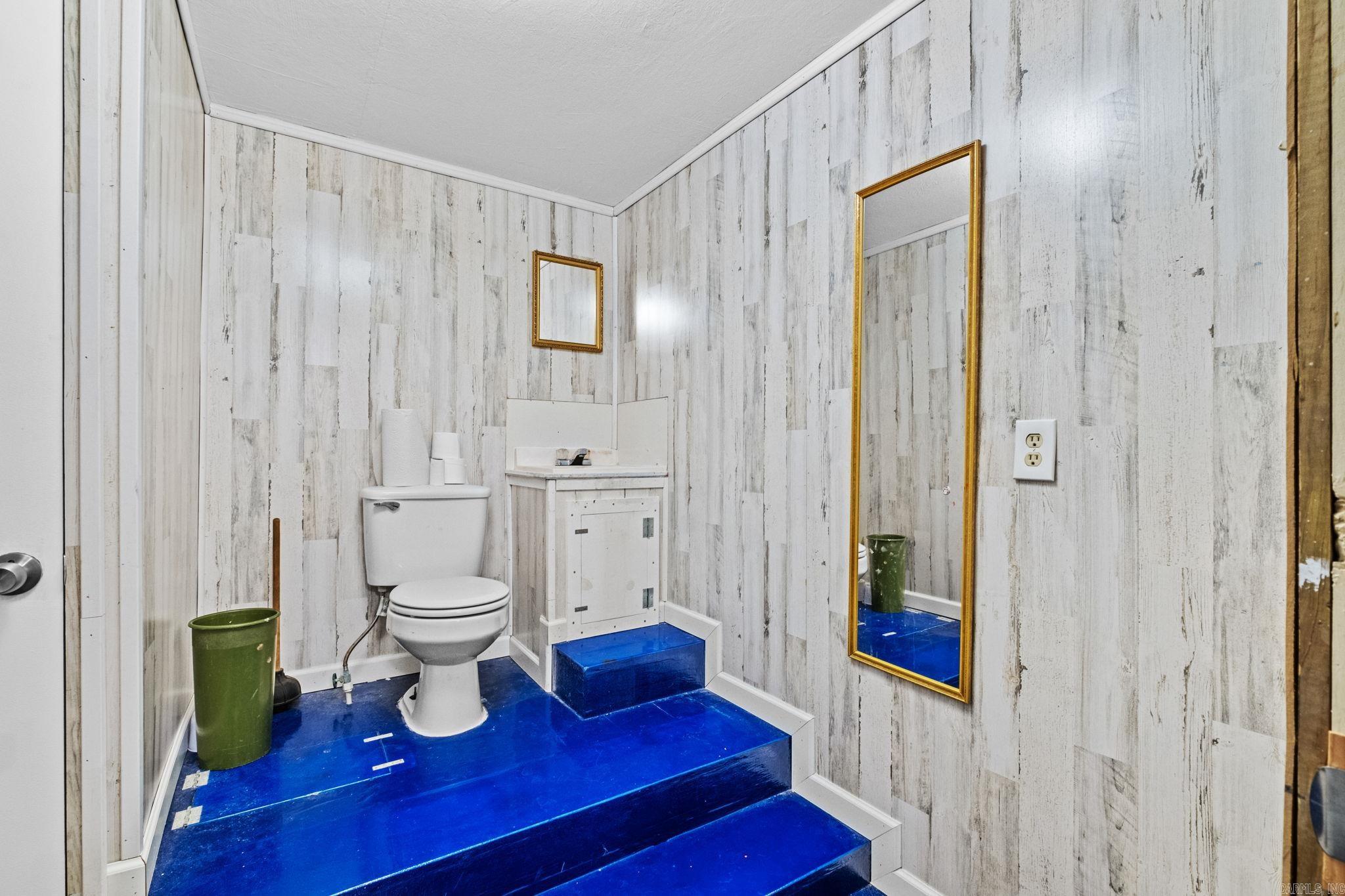 Metes & Bounds - Commercial Sale