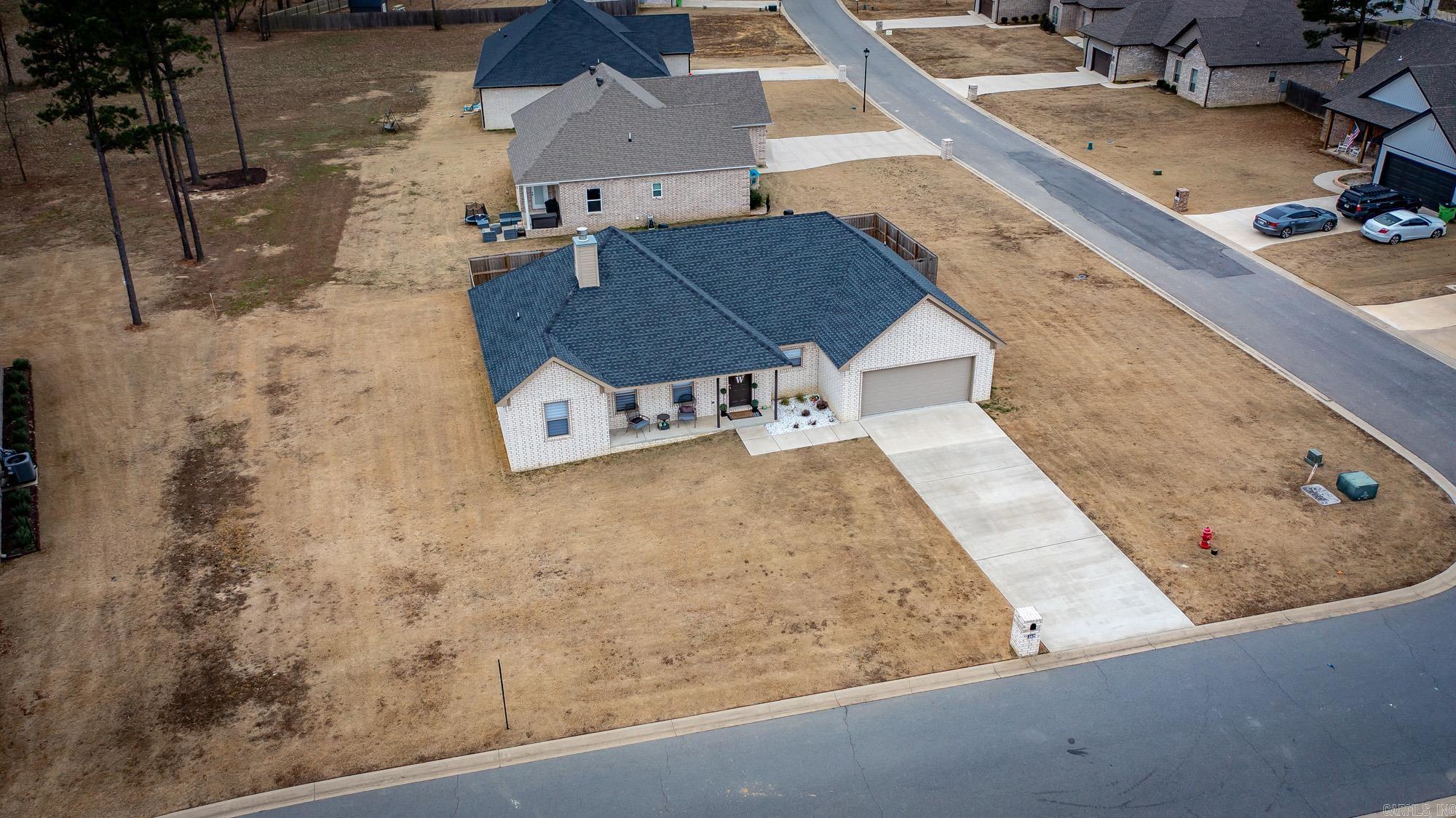 HIDDEN VALLEY ESTATES - Residential