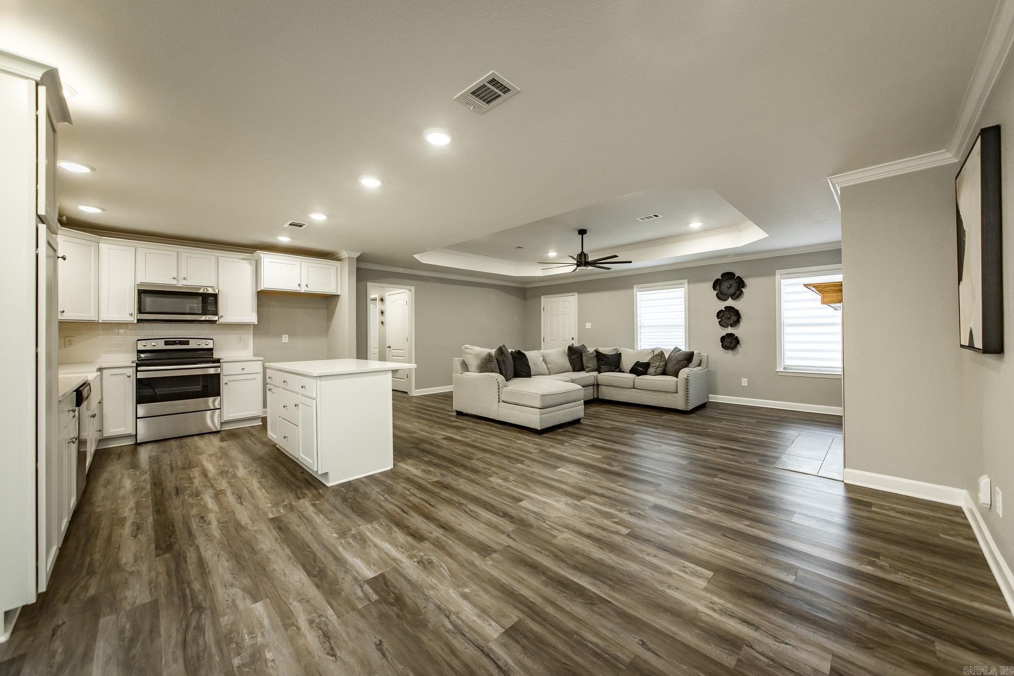 HIDDEN VALLEY ESTATES - Residential