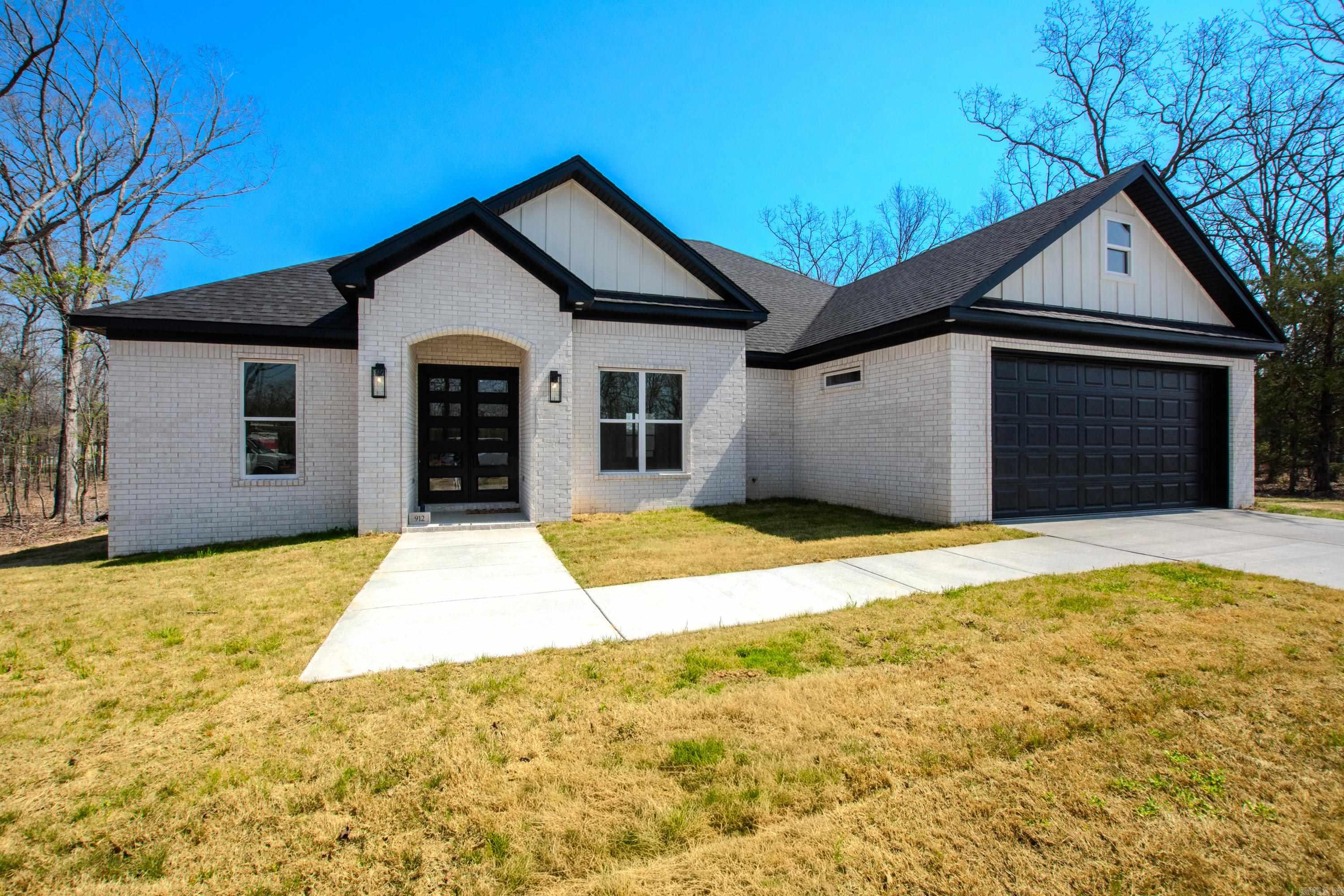 CYPRESS VIEW - Residential