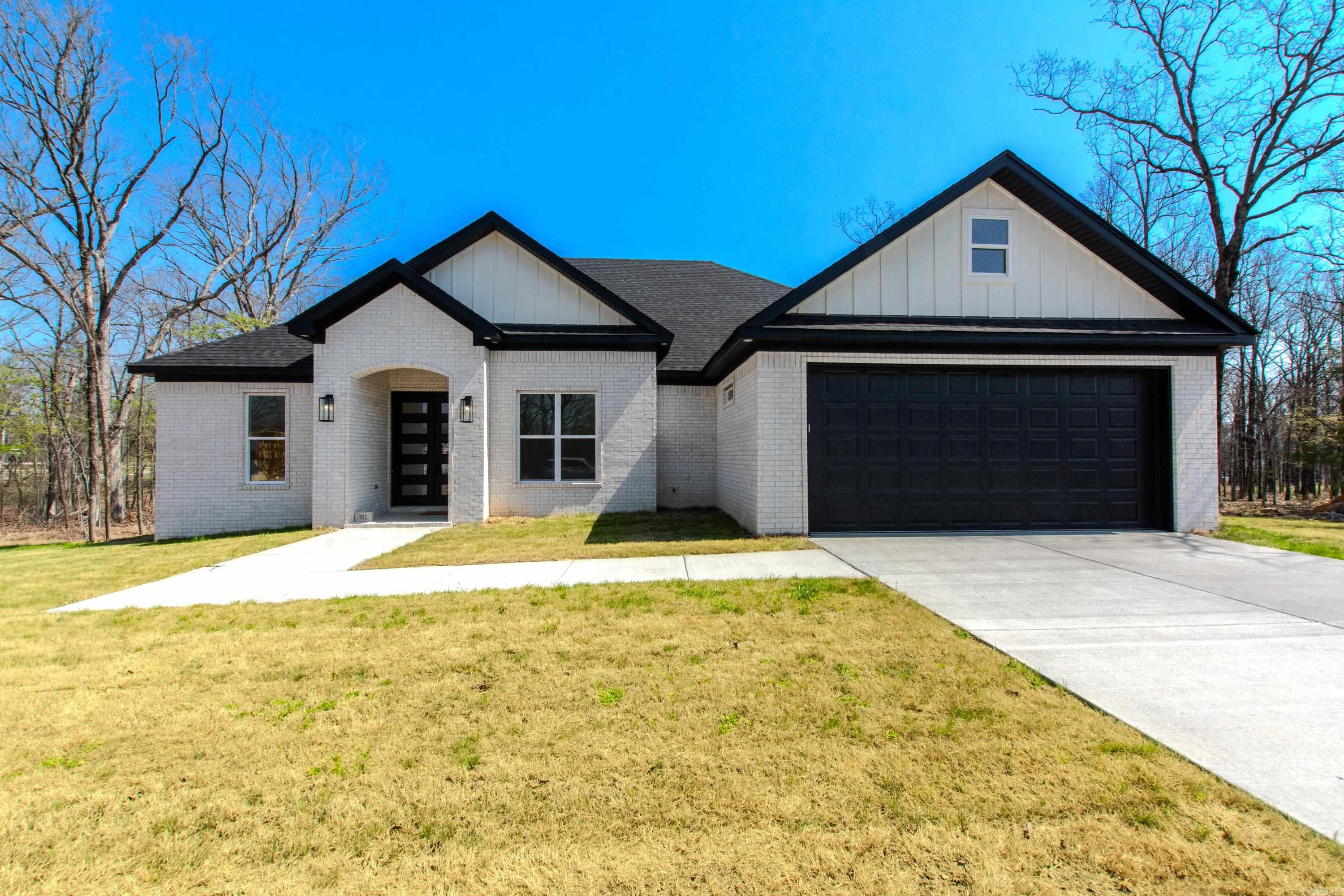 CYPRESS VIEW - Residential