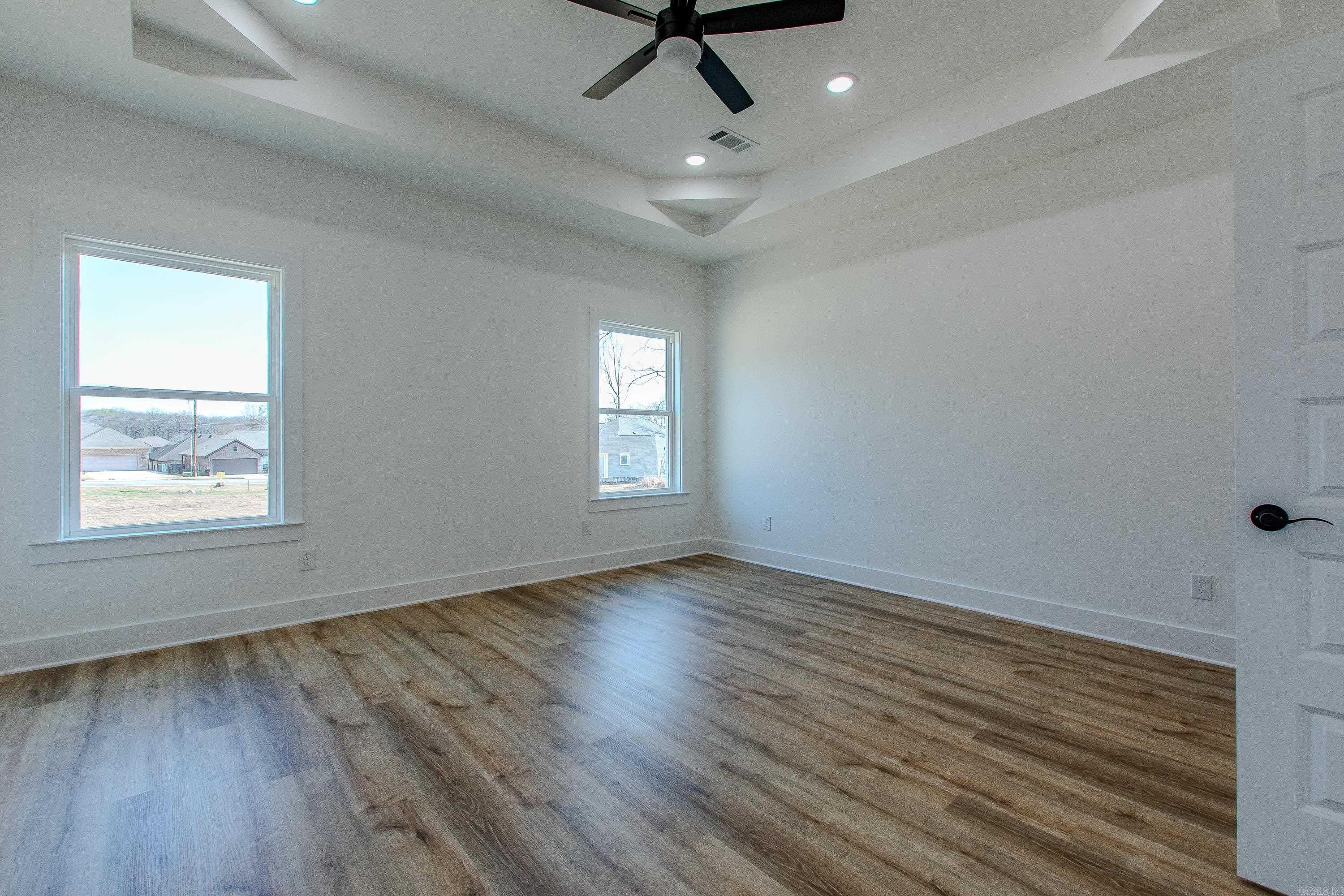 CYPRESS VIEW - Residential