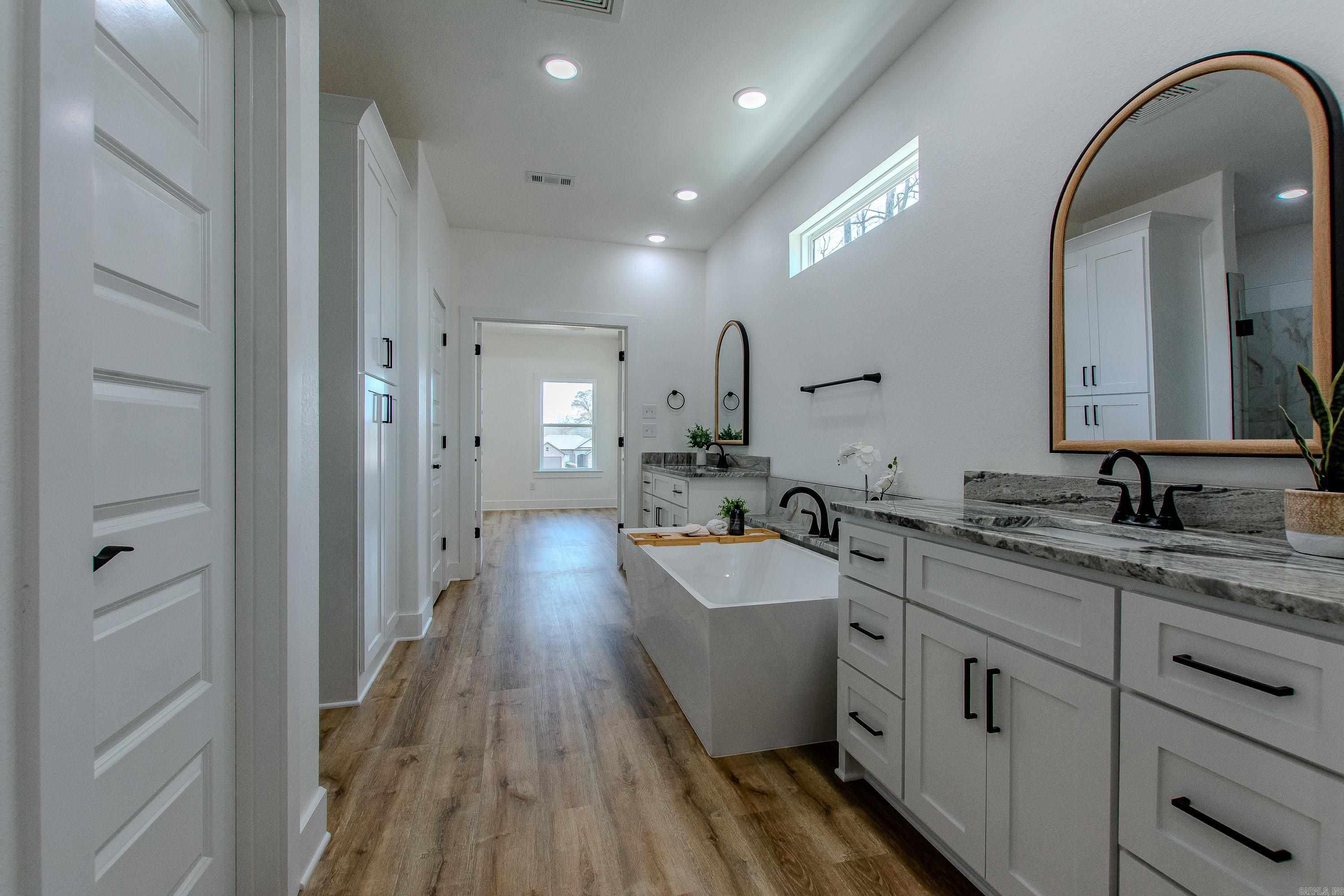 CYPRESS VIEW - Residential