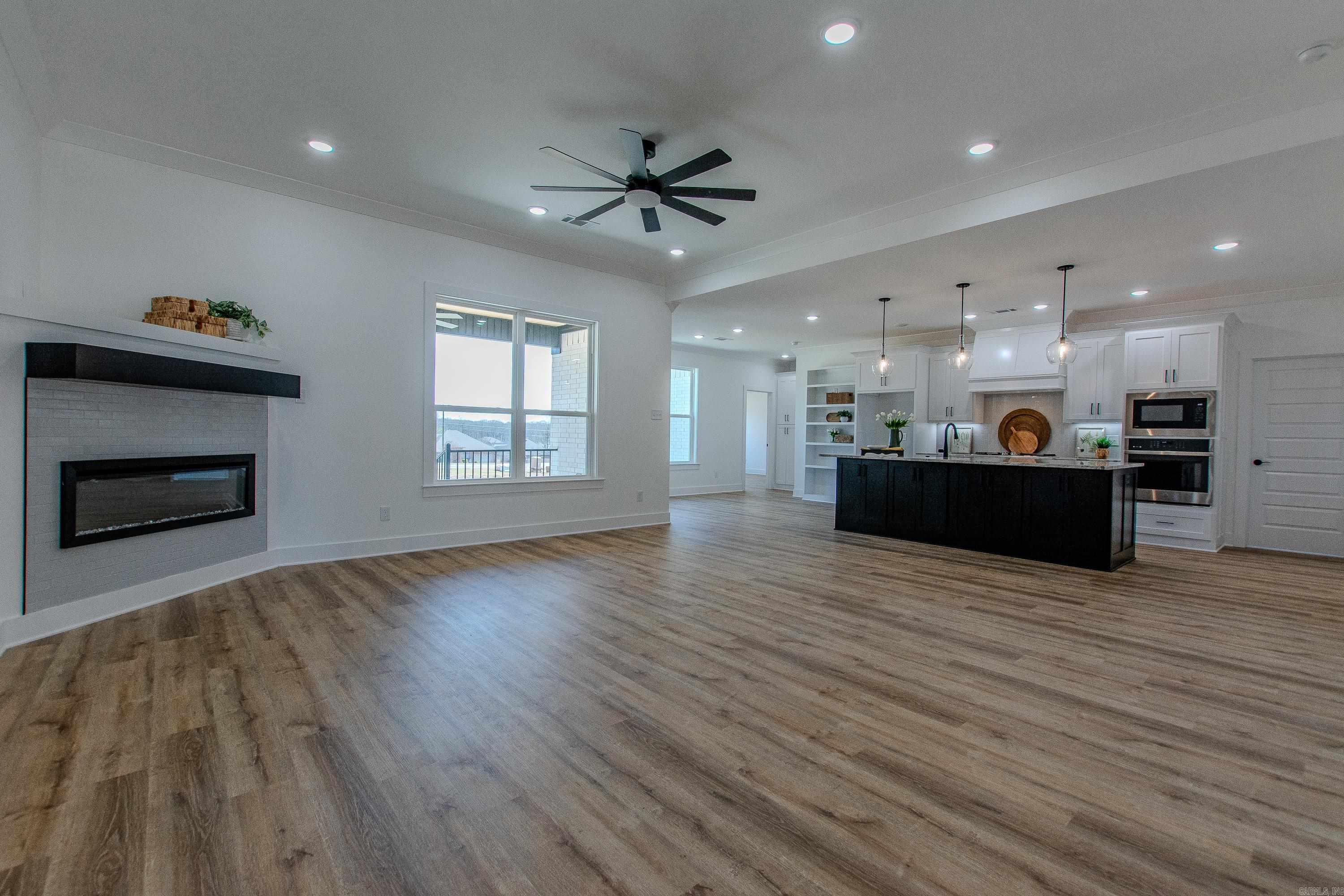 CYPRESS VIEW - Residential