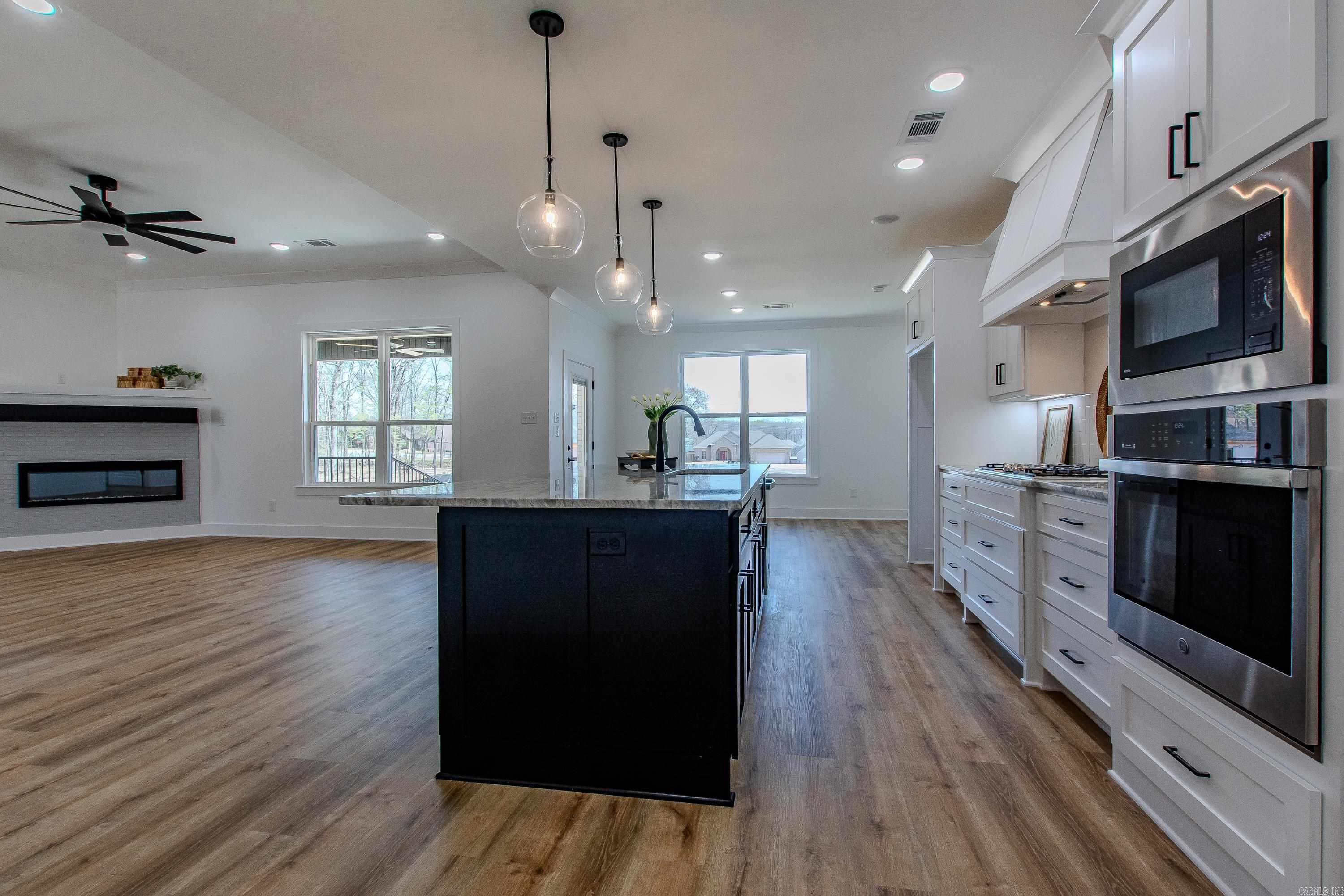 CYPRESS VIEW - Residential