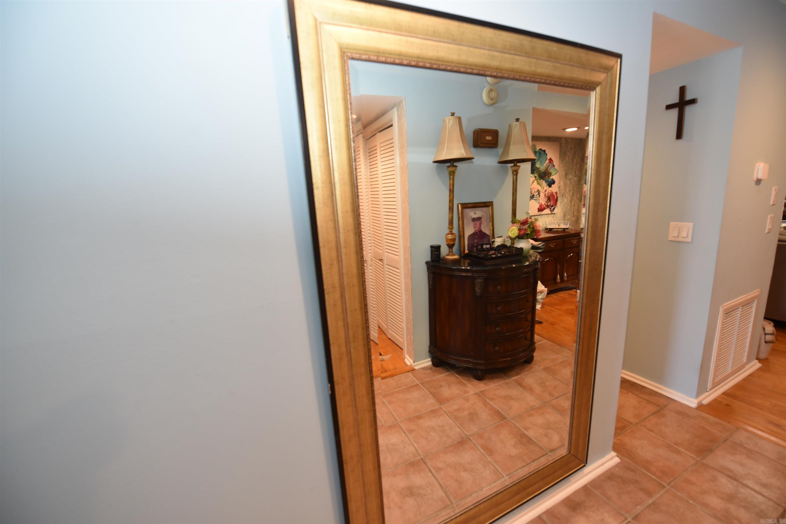 COUNTRY CLUB RIDGE TOWN - Residential